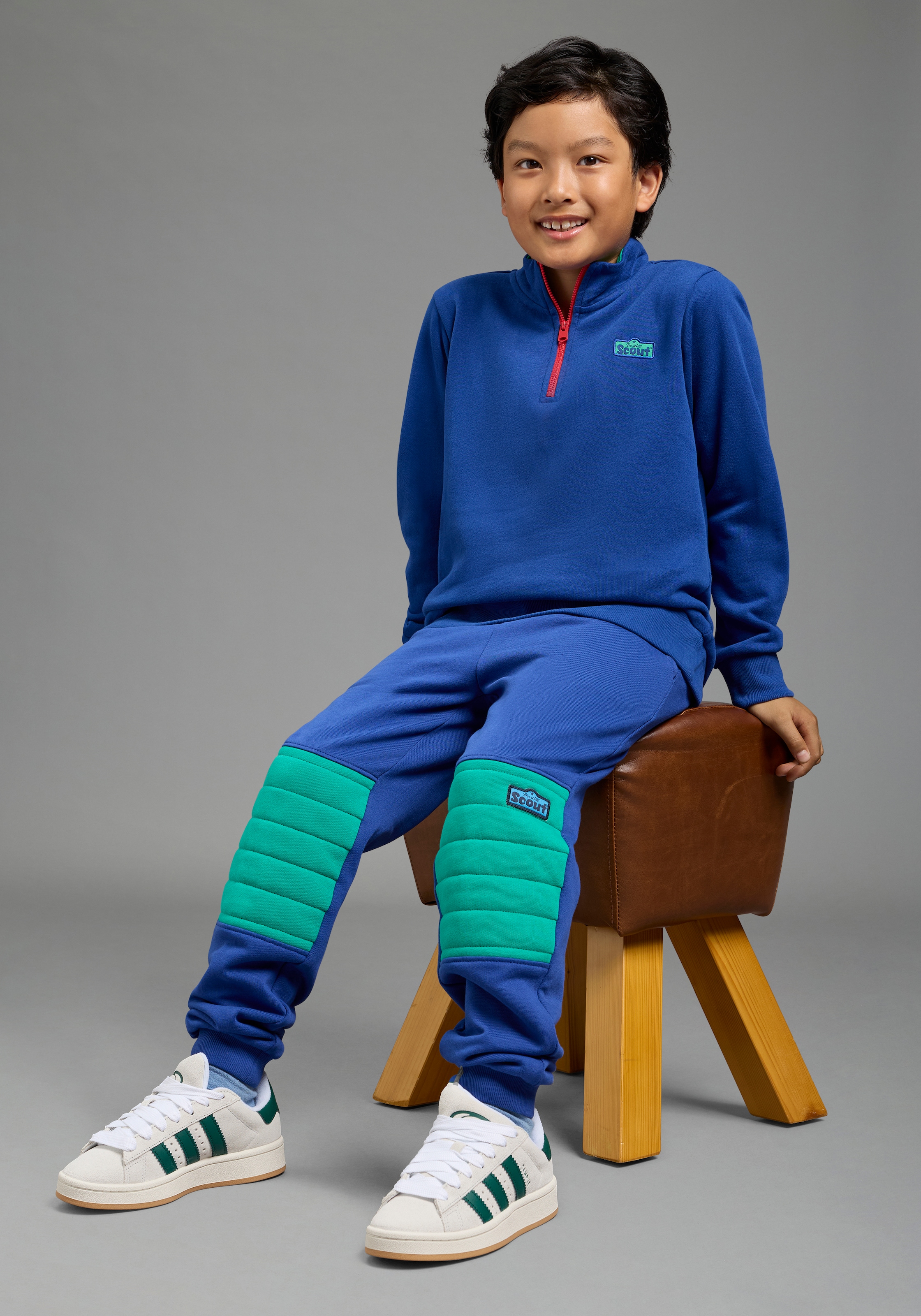 Scout Sweathose »Jogginghose mit Kniepatchen - NEU von SCOUT«  lässige Sweathose mit Kniepatches, bequeme Passform mit geradem Bein