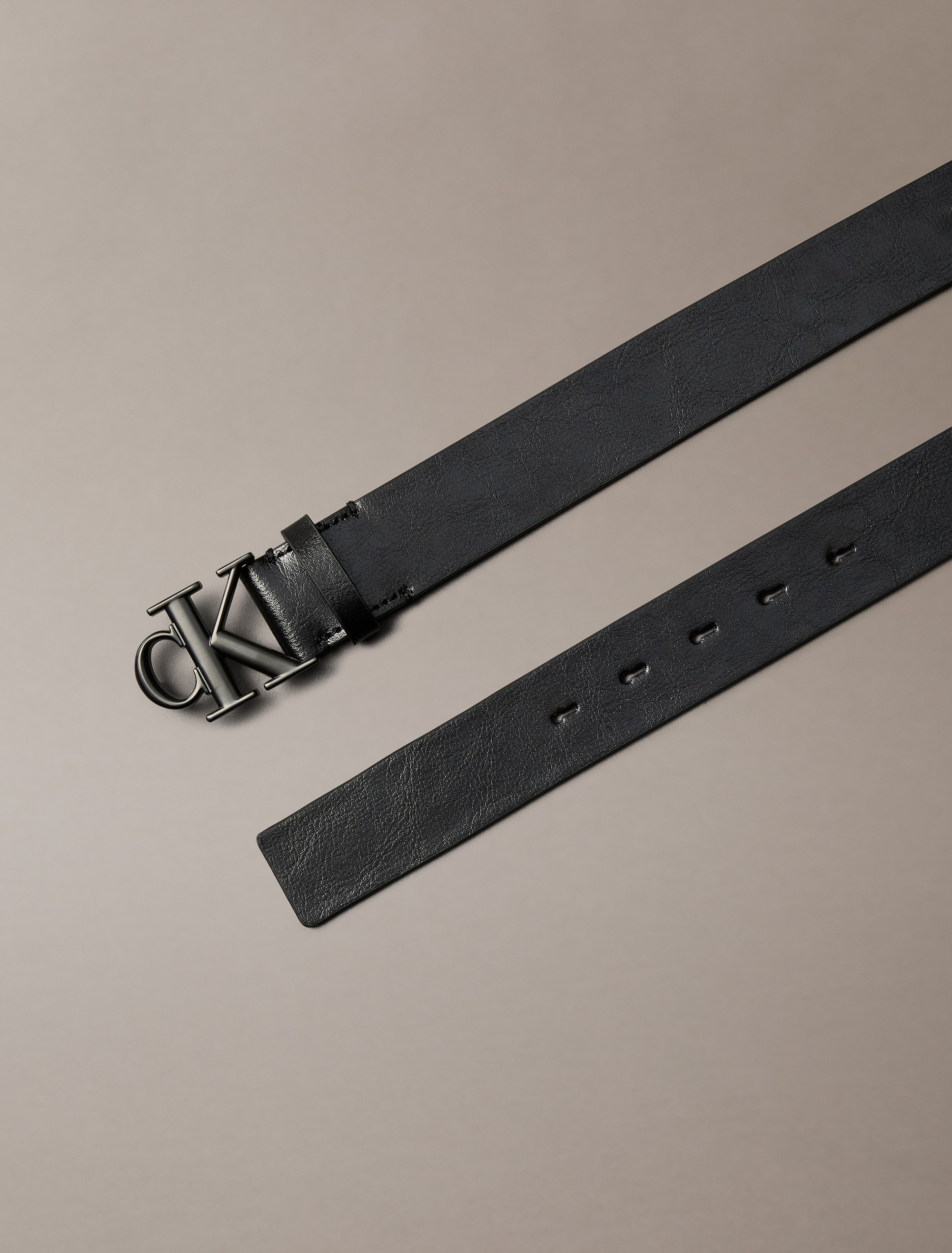 Calvin Klein Ledergürtel »MONOGRAM BUCKLE 35MM« Größenverstellbar