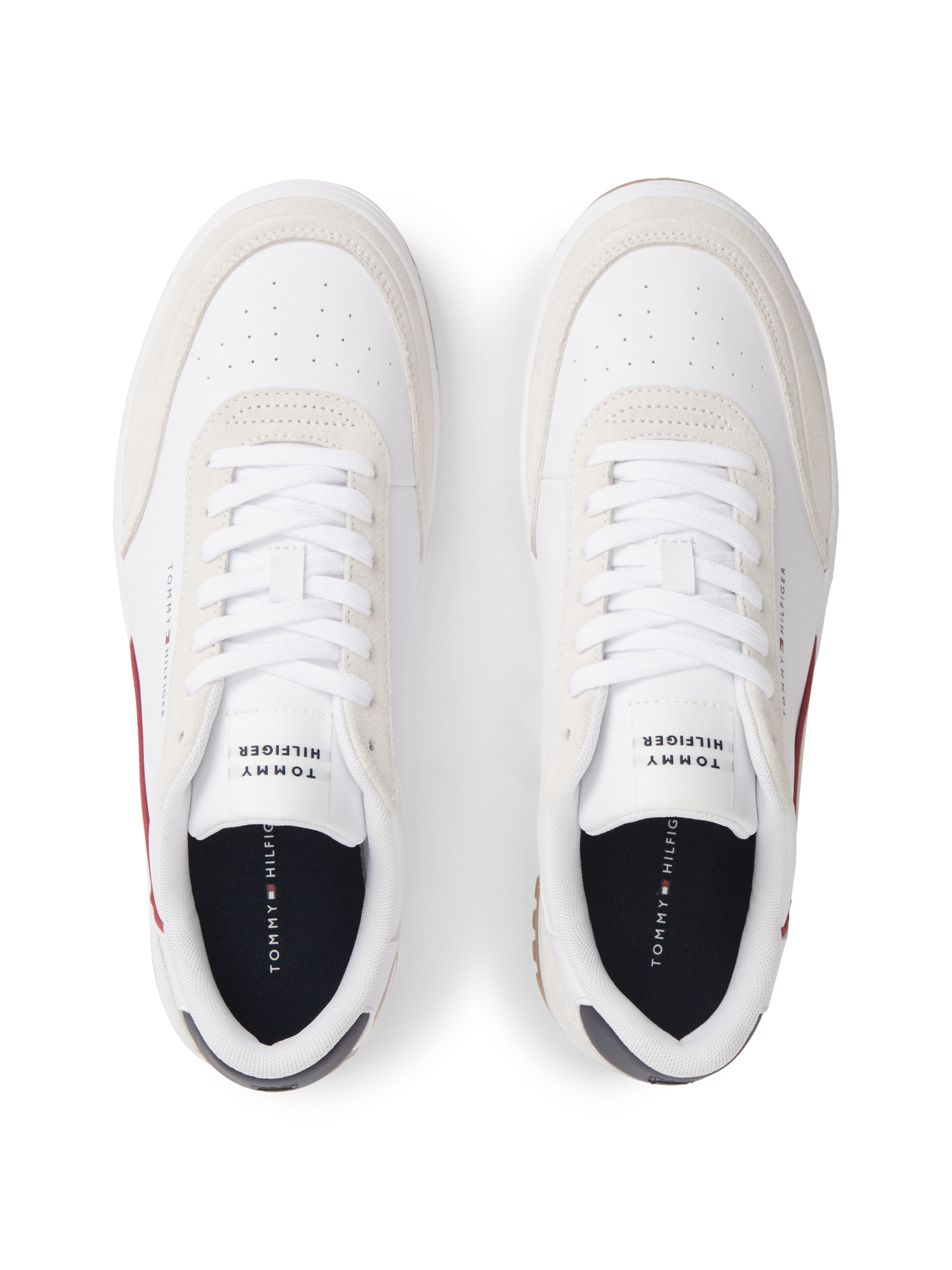 Tommy Hilfiger Sneaker »TH BASKET CORE LEATHER SUEDE MIX«  Halbschuh, Freizeitschuh, Schnürschuh mit Lochmuster, im Basket-Look