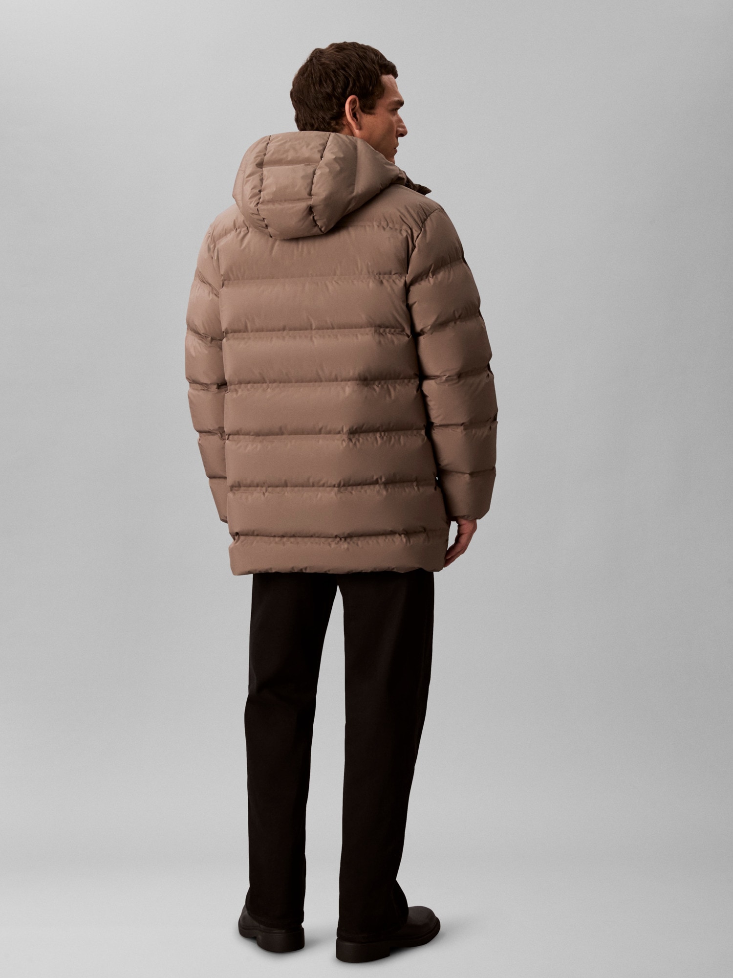 Calvin Klein Steppmantel »LS BONDED CHNNLD LONG HOODED PUF« Mit Rundhalsausschnitt, regular fit