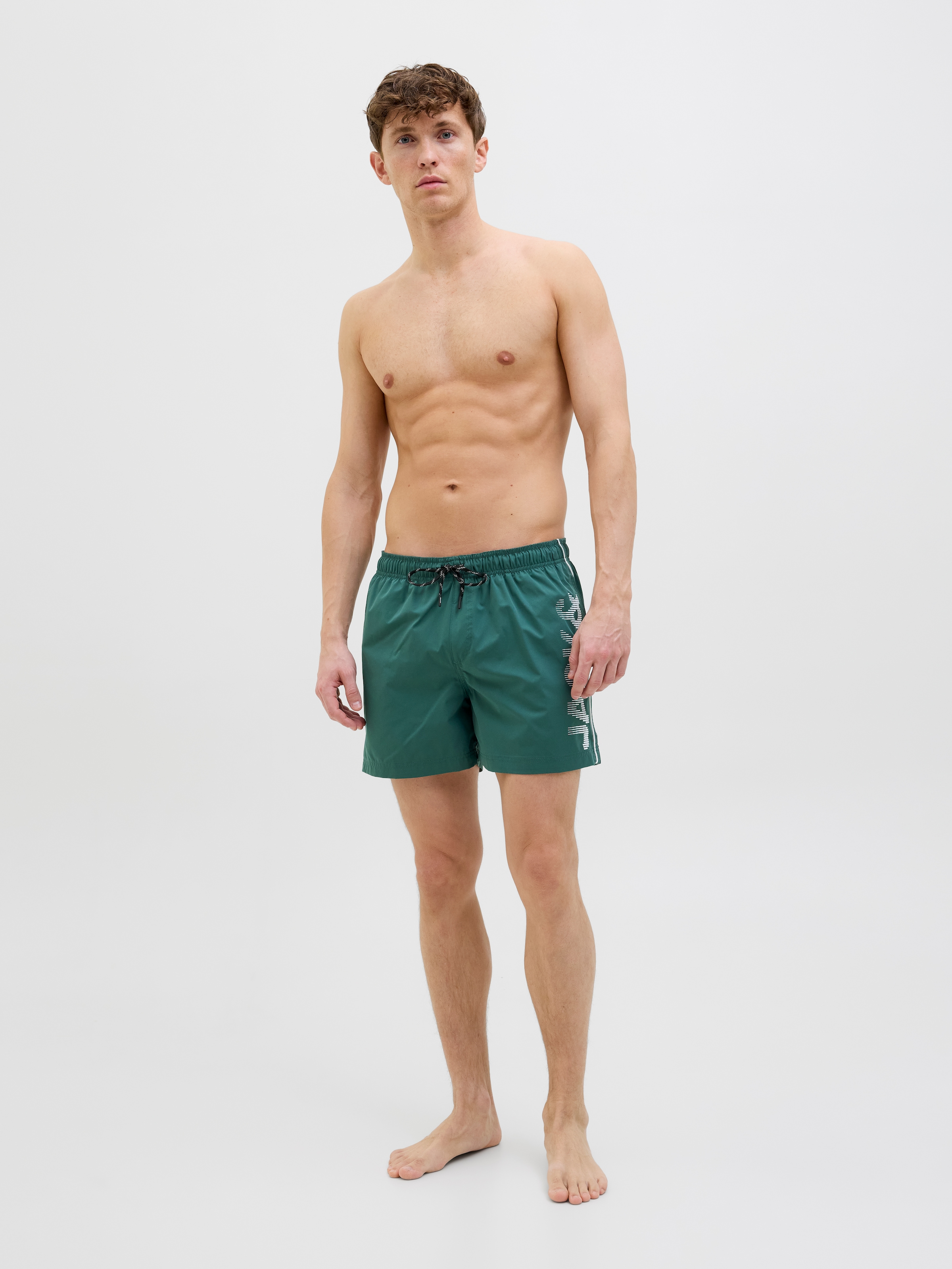 Jack & Jones Badeshorts »JPSTMAUI JJSWIM SPLICE LOGO AKM SN«