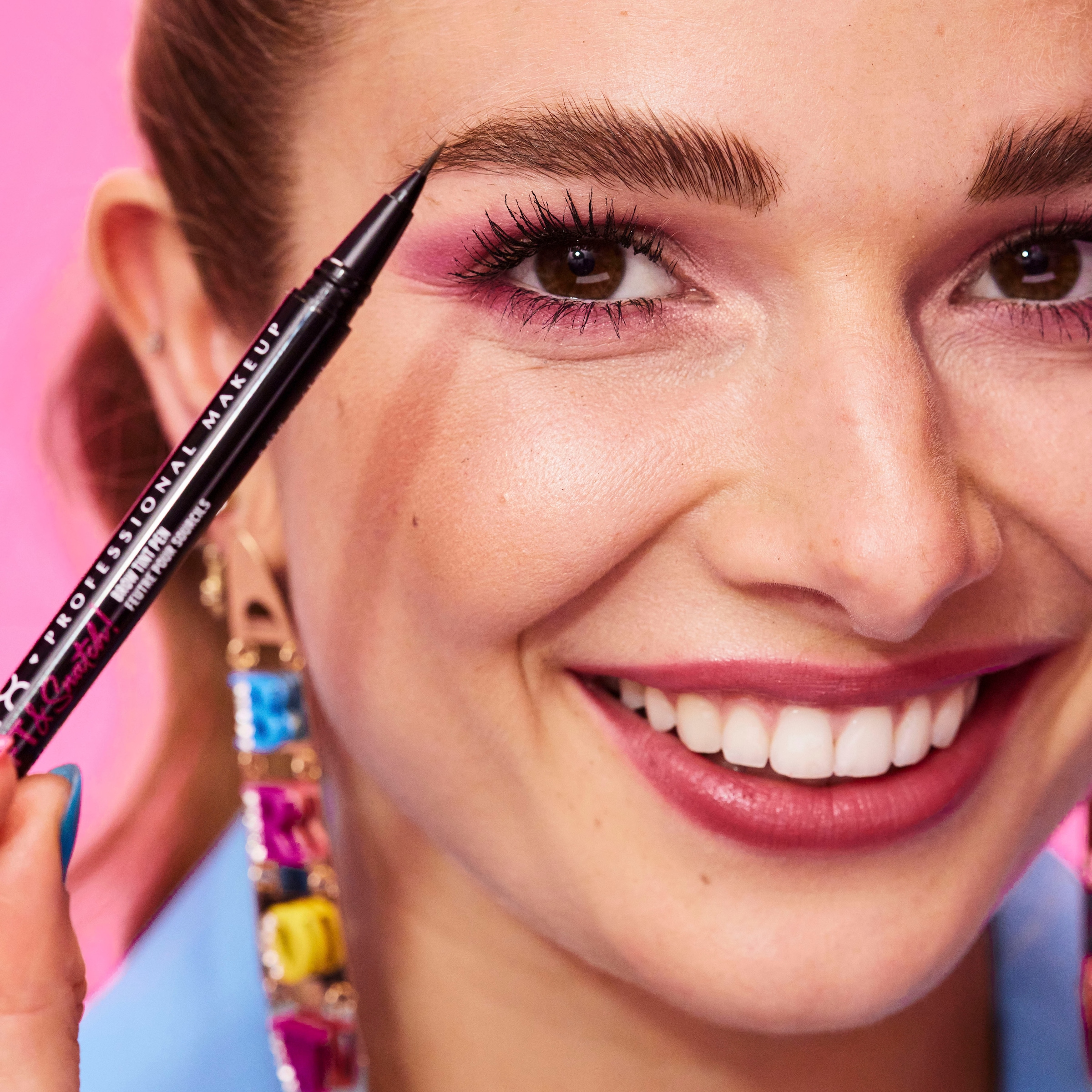 NYX Augenbrauen-Stift »Professional Makeup Lift & Snatch Brow Tint Pen«, mit ultra dünner Spitze