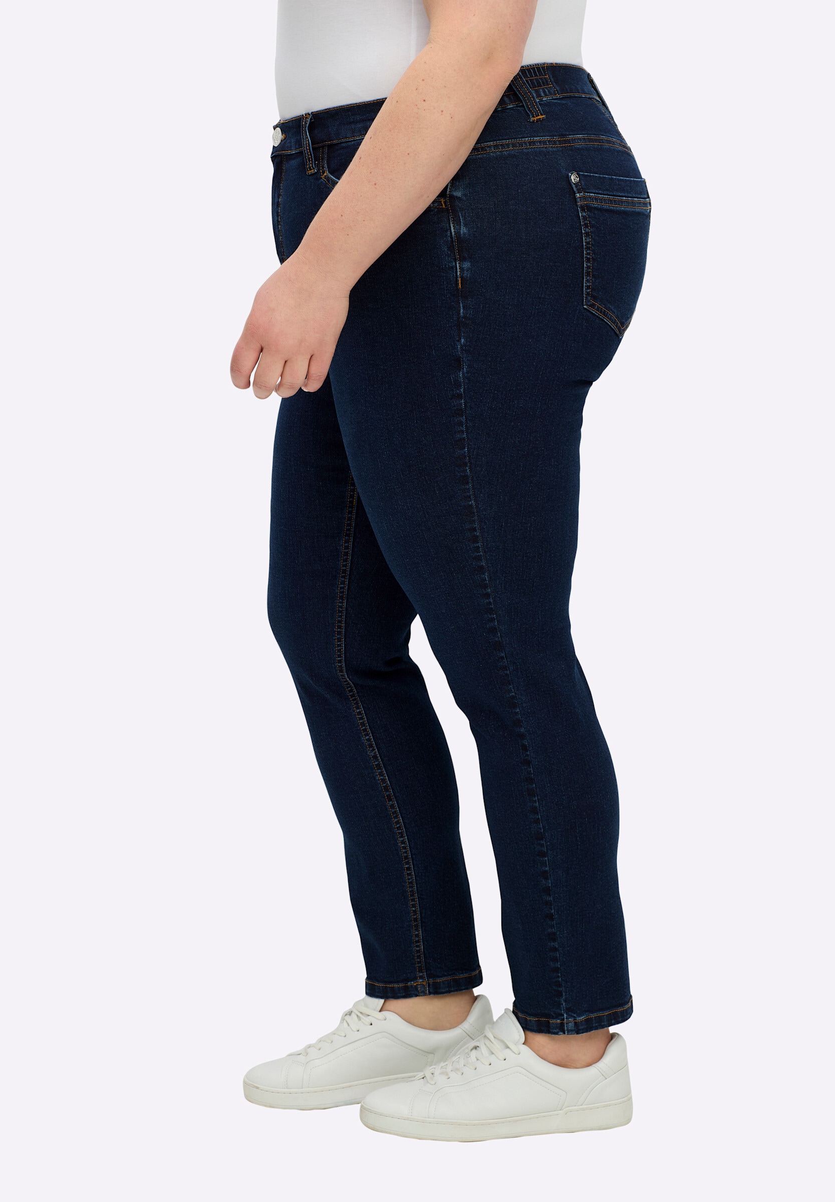 Sheego Bequeme Jeans »Jeans Jeans schmal, mit bequemem Oberschenkel«