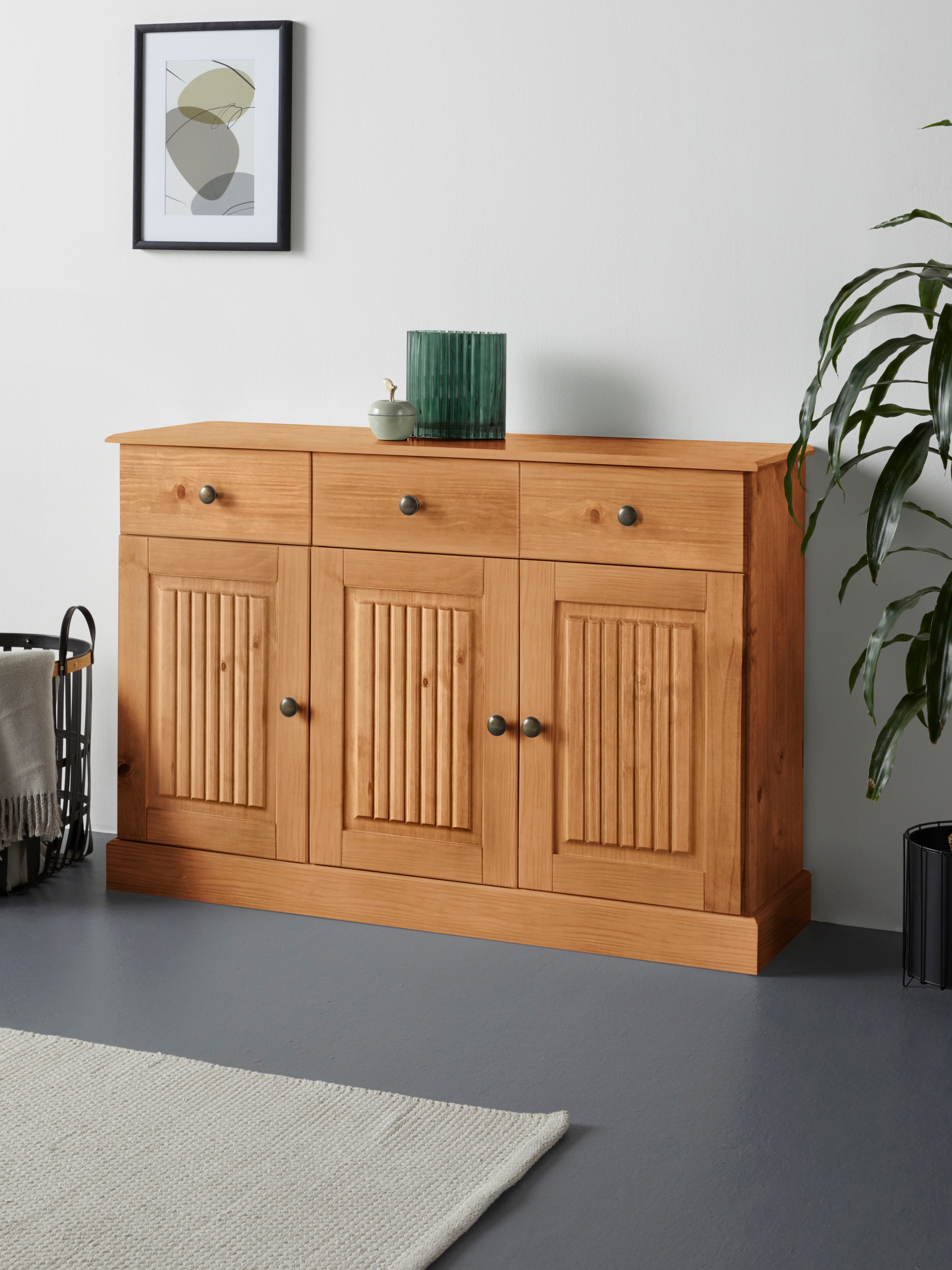 Home affaire Sideboard »Liotta«, Kommode mit 2 Schubkästen u. 2 verstellbare Einlegeböden
