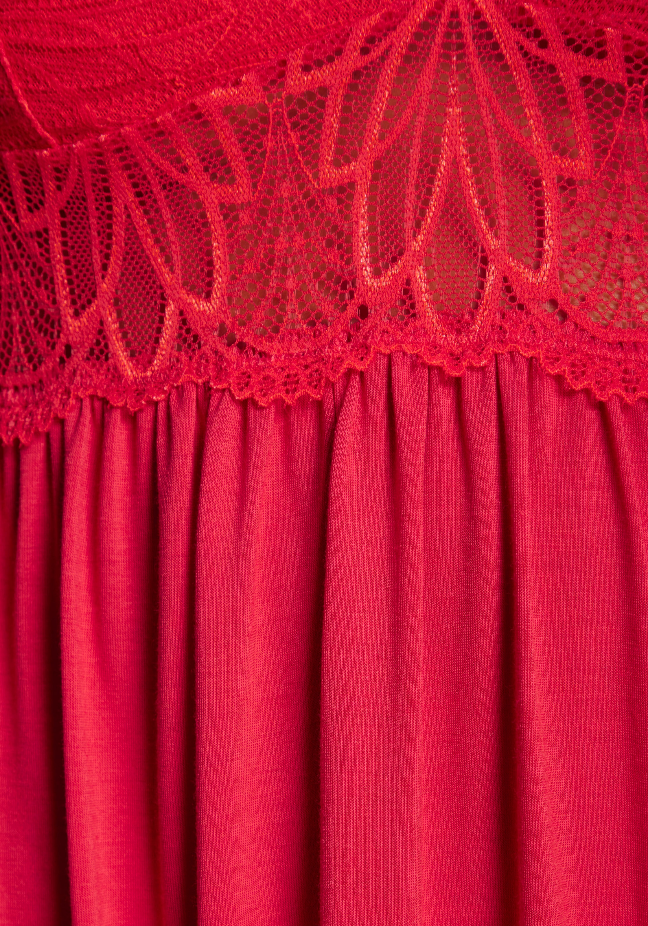 LASCANA Negligé 1-teilig,  Mit schönen Spitzendetails