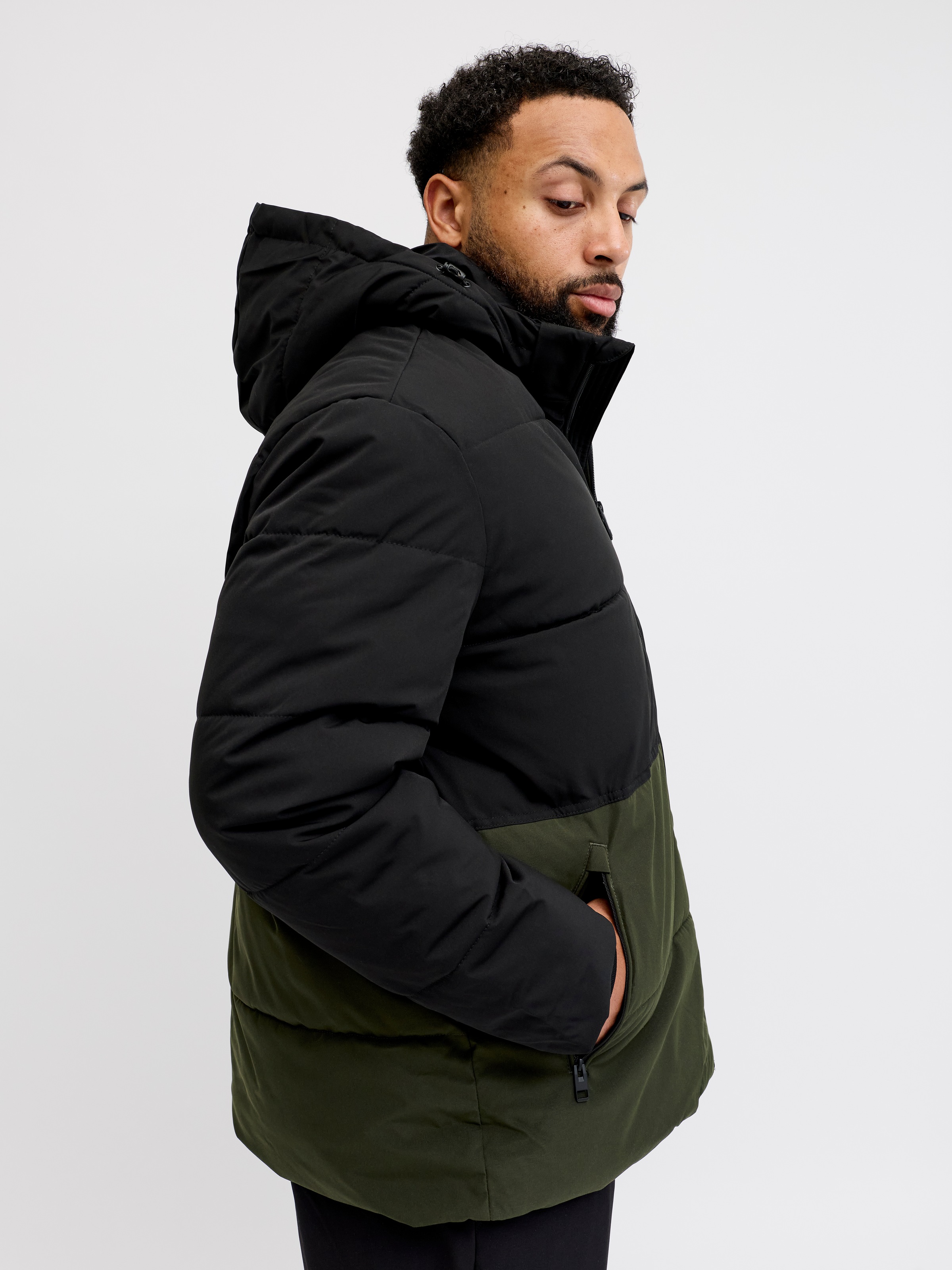 Jack & Jones PlusSize Steppjacke »JJEOWEN PUFFER SN PLS« mit Kapuze