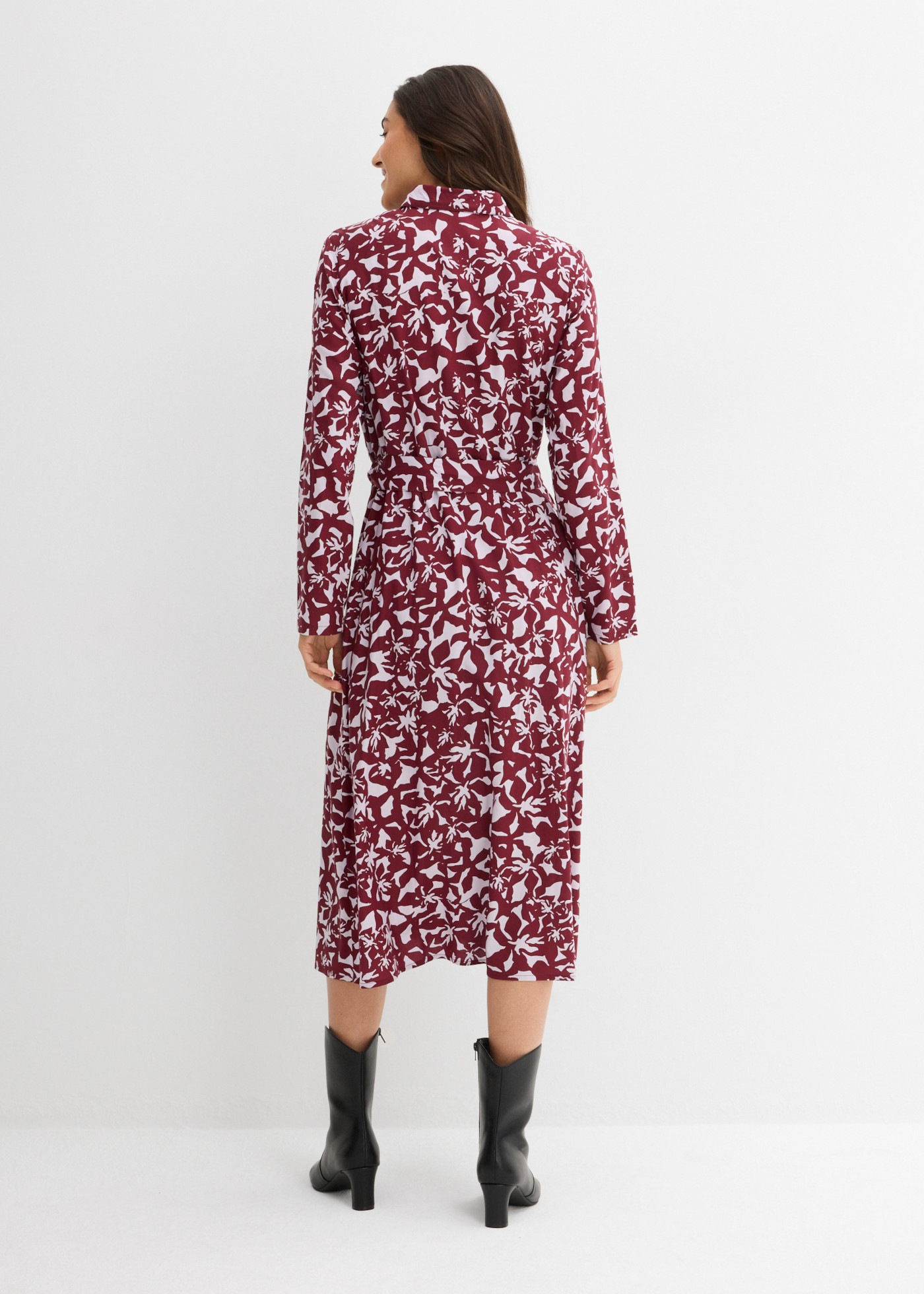bonprix Hemdblusenkleid mit Hemdblusenkragen, aus Viskose, taillierte Passform, im Casual-Stil