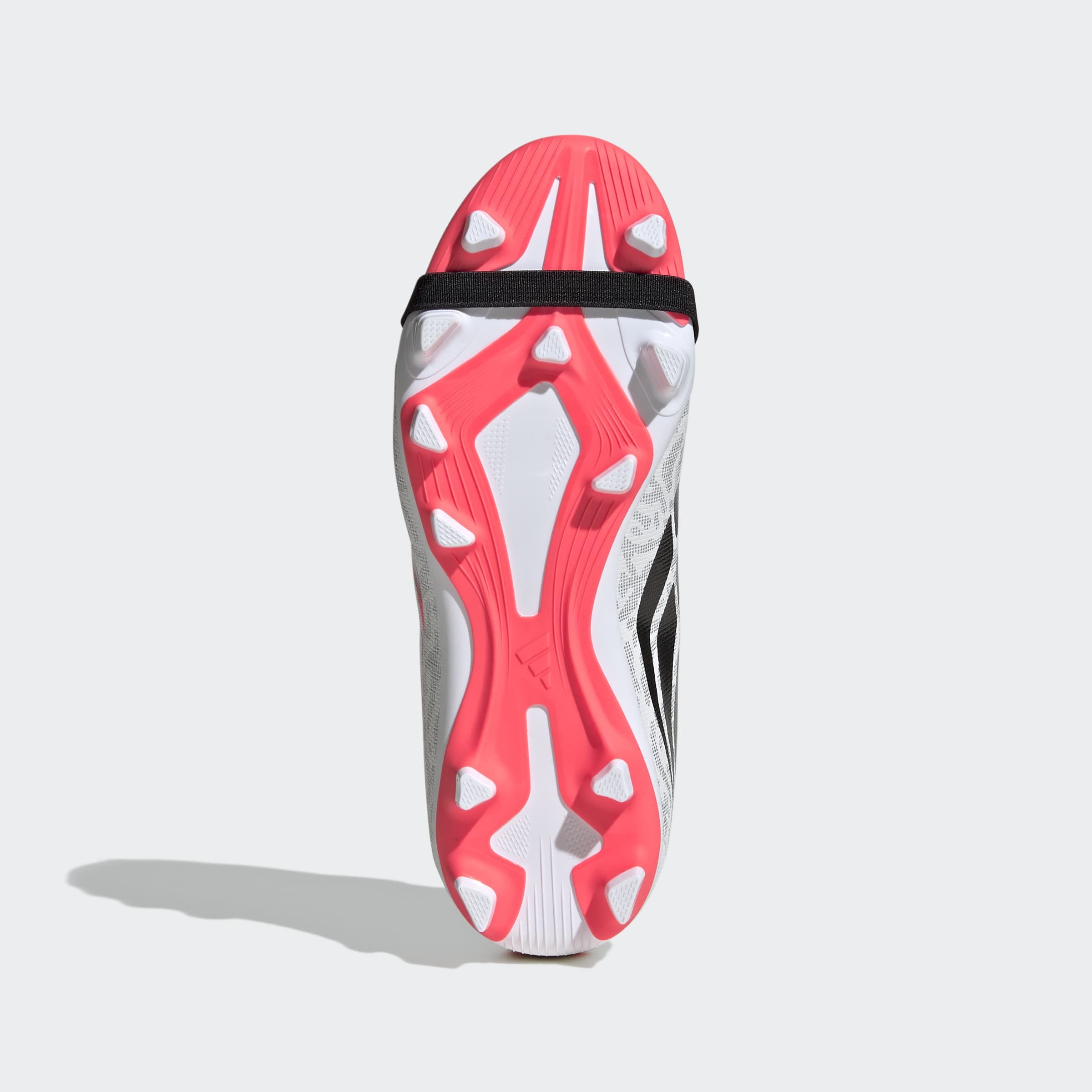 adidas Performance Fußballschuh »PREDATOR CLUB KIDS , FESTE BÖDEN/MULTI GROUND, UMSCHLAGBARE ZUNGE«  für viele verschiedene Böden geeignet, für Jugendliche & Kinder