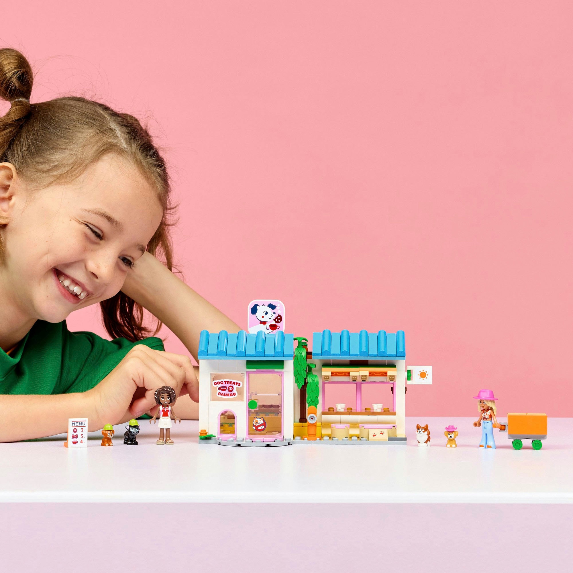 LEGO® Konstruktionsspielsteine »Hundekuchenbäckerei (42677), LEGO Friends« Made in Europe