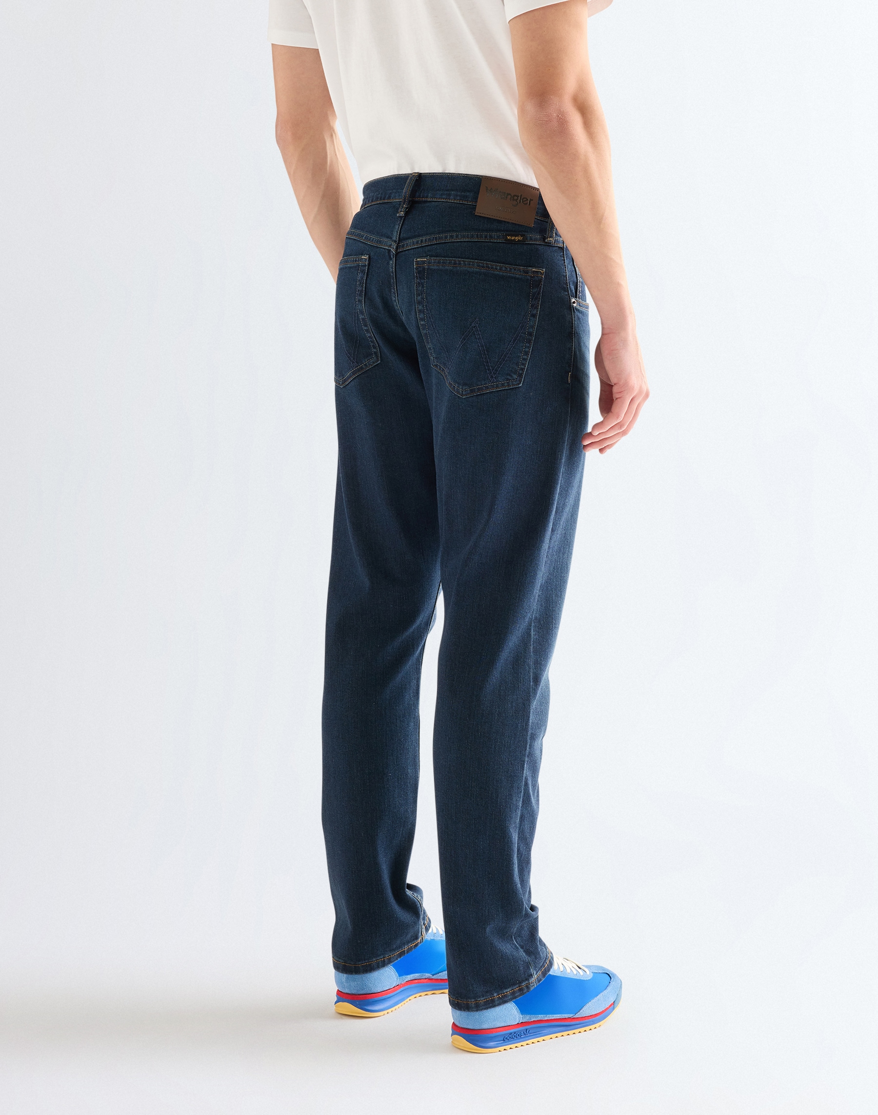 Wrangler Tapered-fit-Jeans »Foundation« Tapered fit