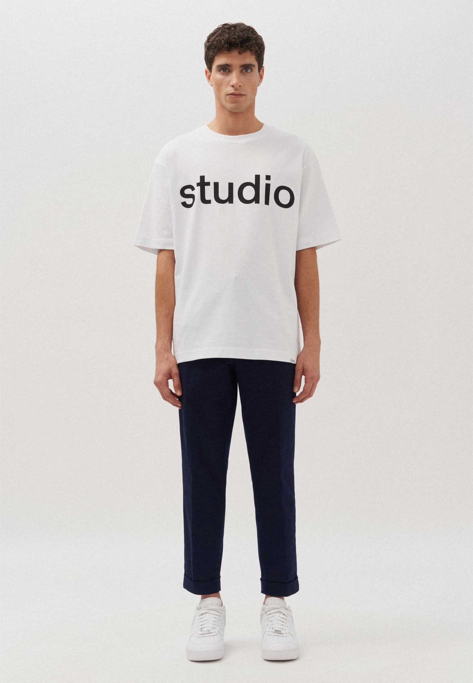 T-Shirt »Studio«, Kurzarm Rundhals Uni