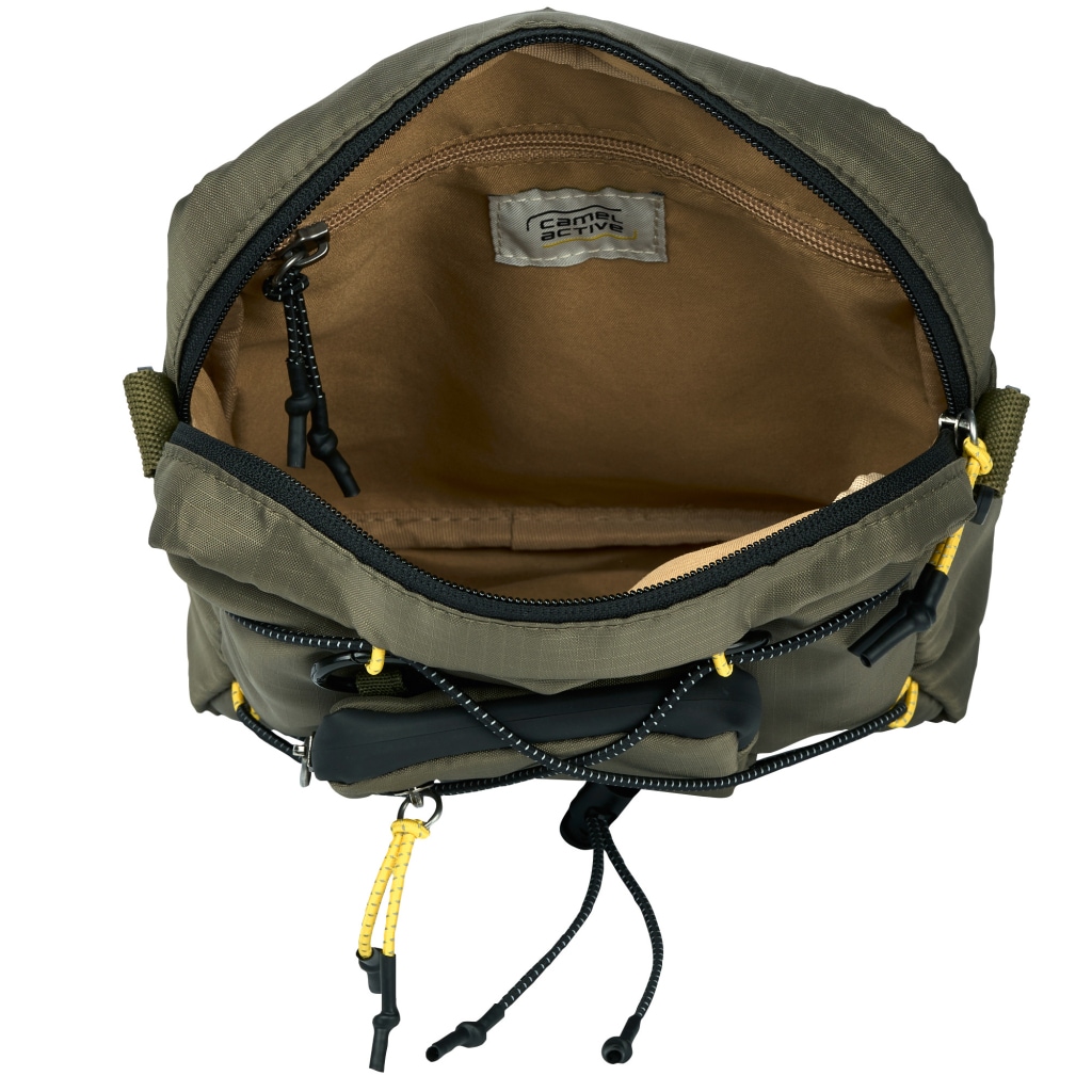 camel active Umhängetasche »Shores« Ultraleicht mit sportiver Schnürung abnehmbare Pouch & Reflektdetails