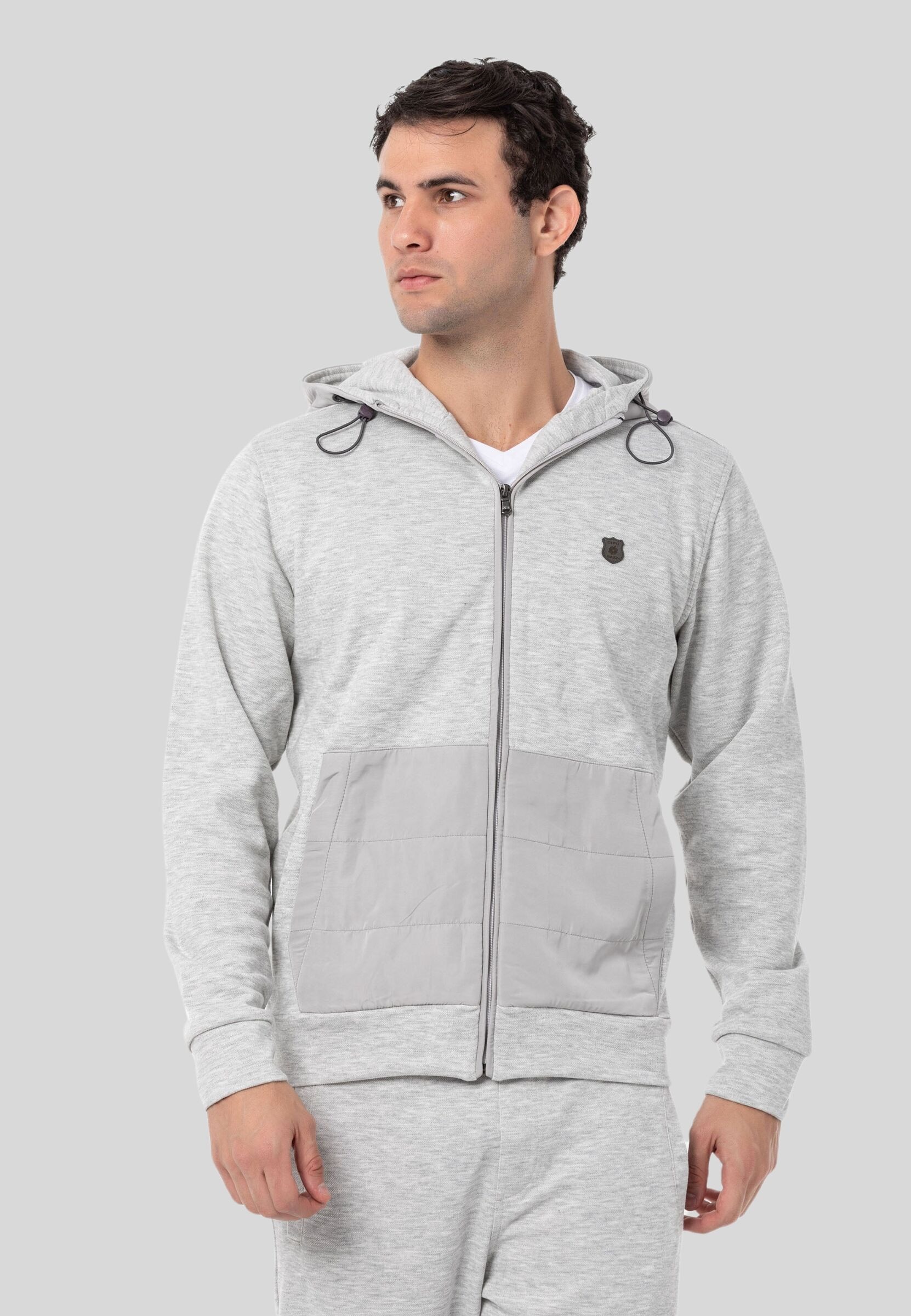 Cipo & Baxx Trainingsanzug »Cipo & Baxx Jogginganzug« 2 Stk. im unifarbenen Look