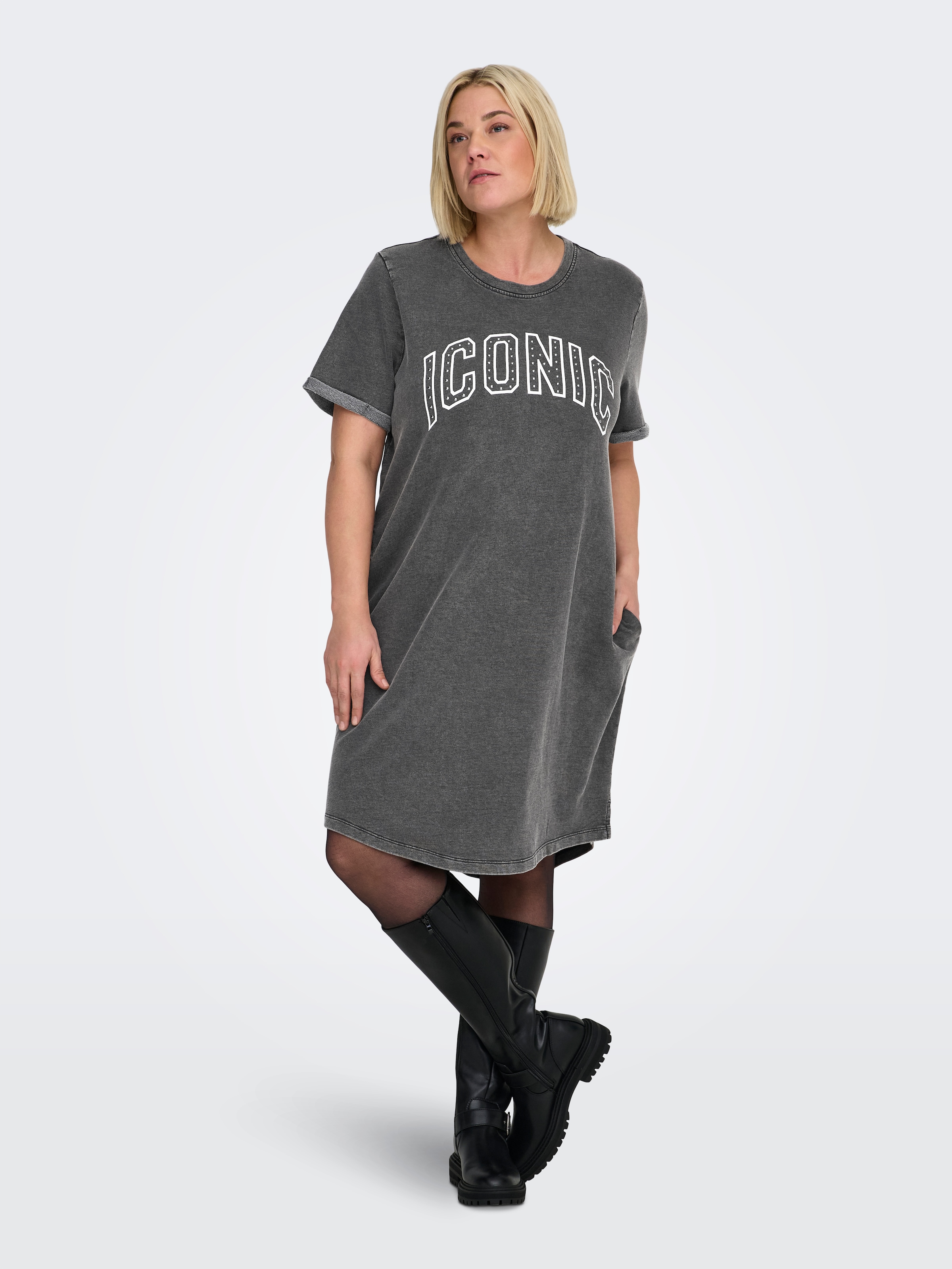 ONLY CARMAKOMA Jerseykleid »CARKAYLEE SS QUOTE  BLK DRESS JRS«