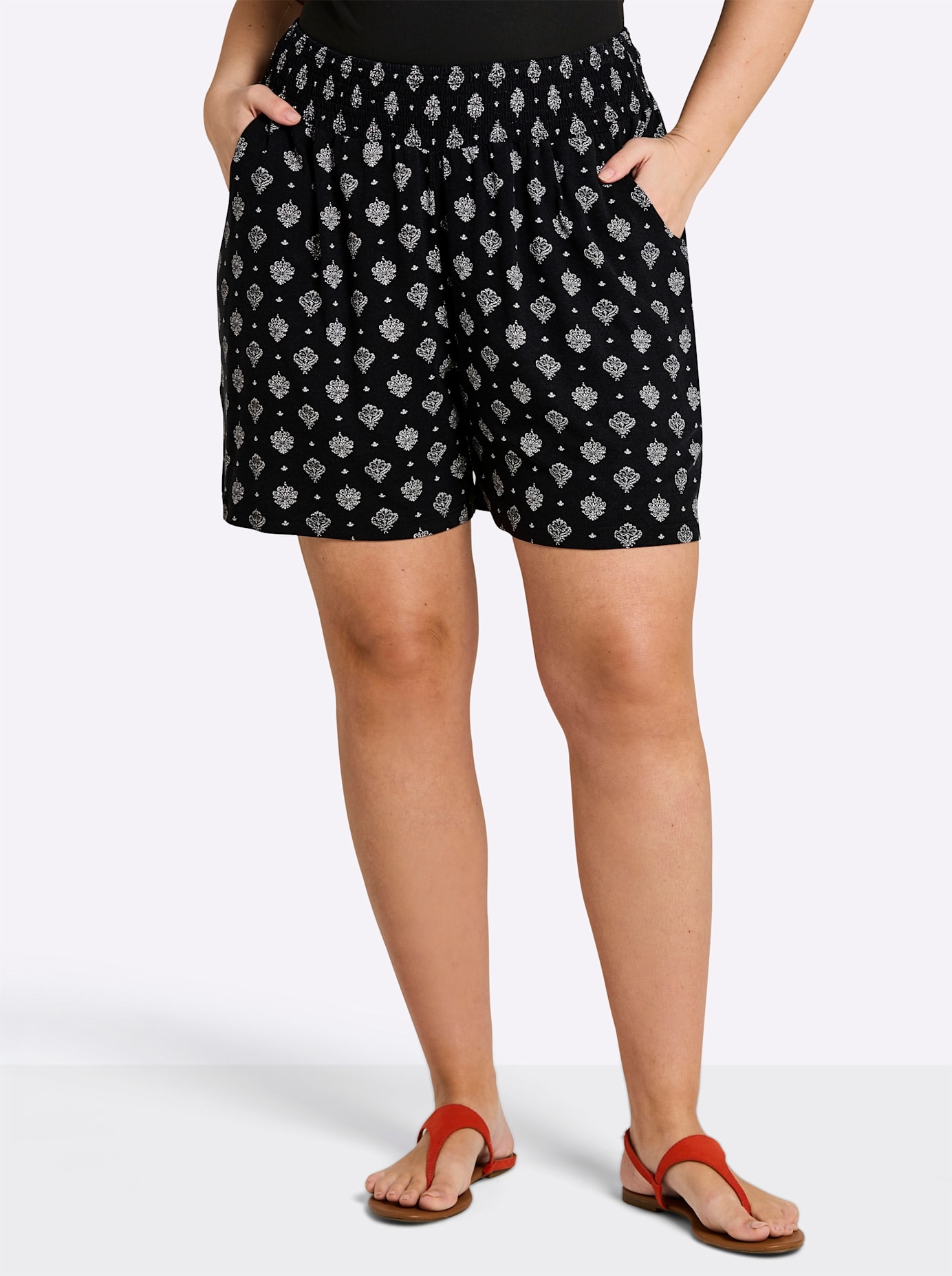 Sheego Shorts