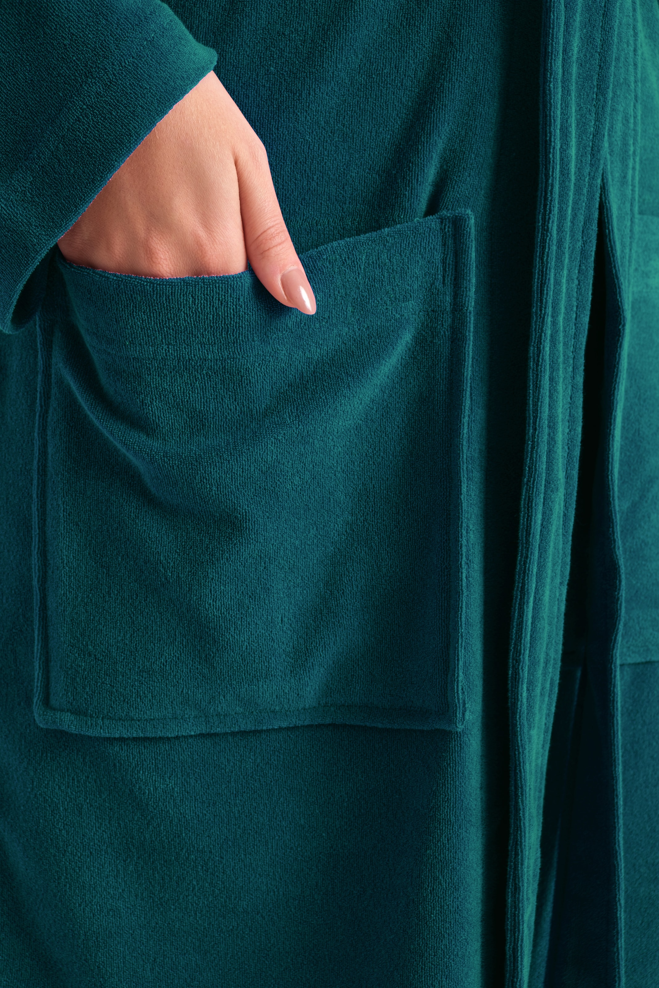 OTTO home Damenbademantel »Jule, ideal für Sauna & Spa, Hotelbademantel, Morgenmantel« 1 Stk. einfarbiger Leichtfrottier-Bademantel, hoher Baumwollanteil, XS-4XL