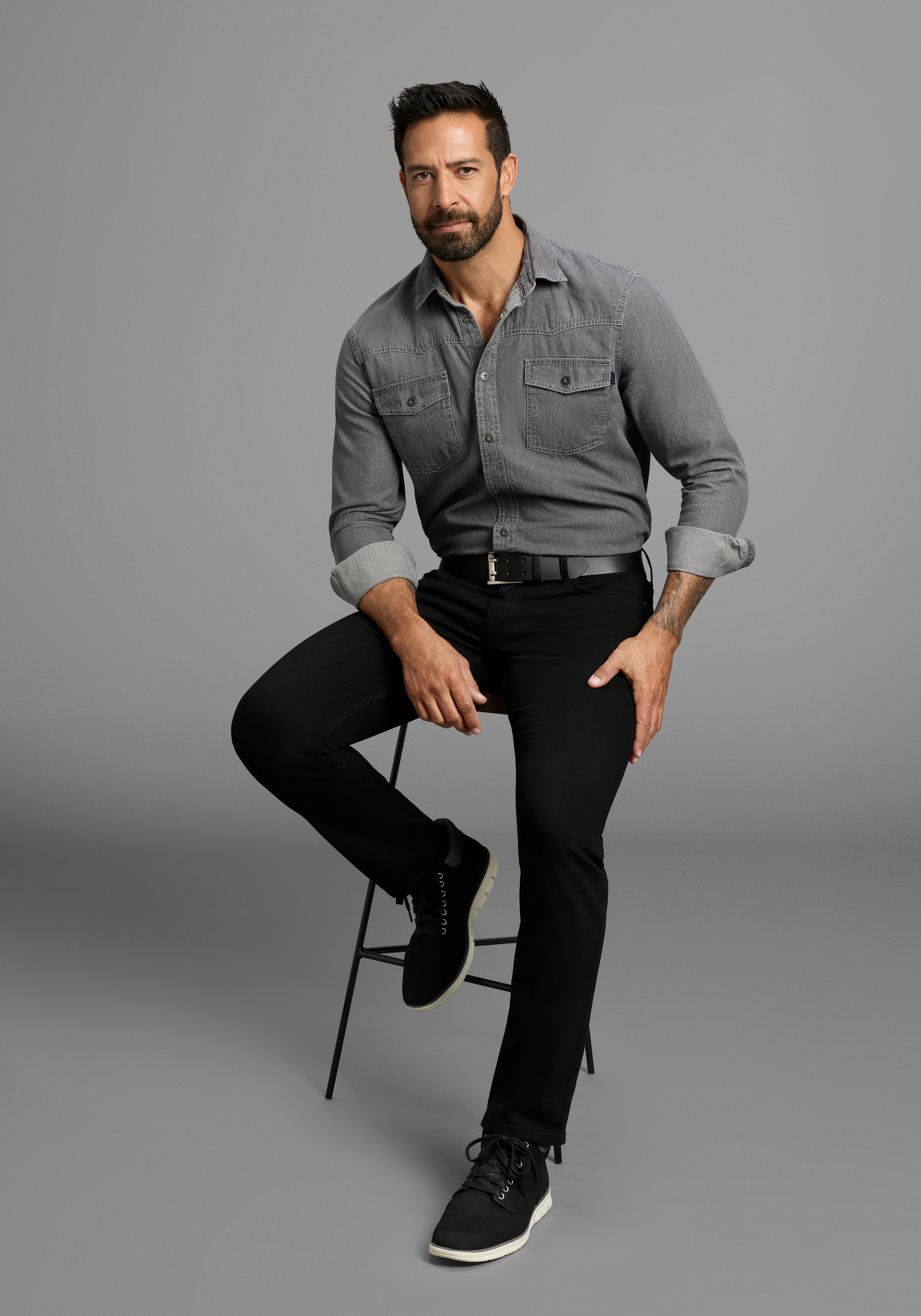 H.I.S Straight-Jeans »NEW DALE«, gerades Bein, mit Used-Effekten, niedrige Leibhöhe