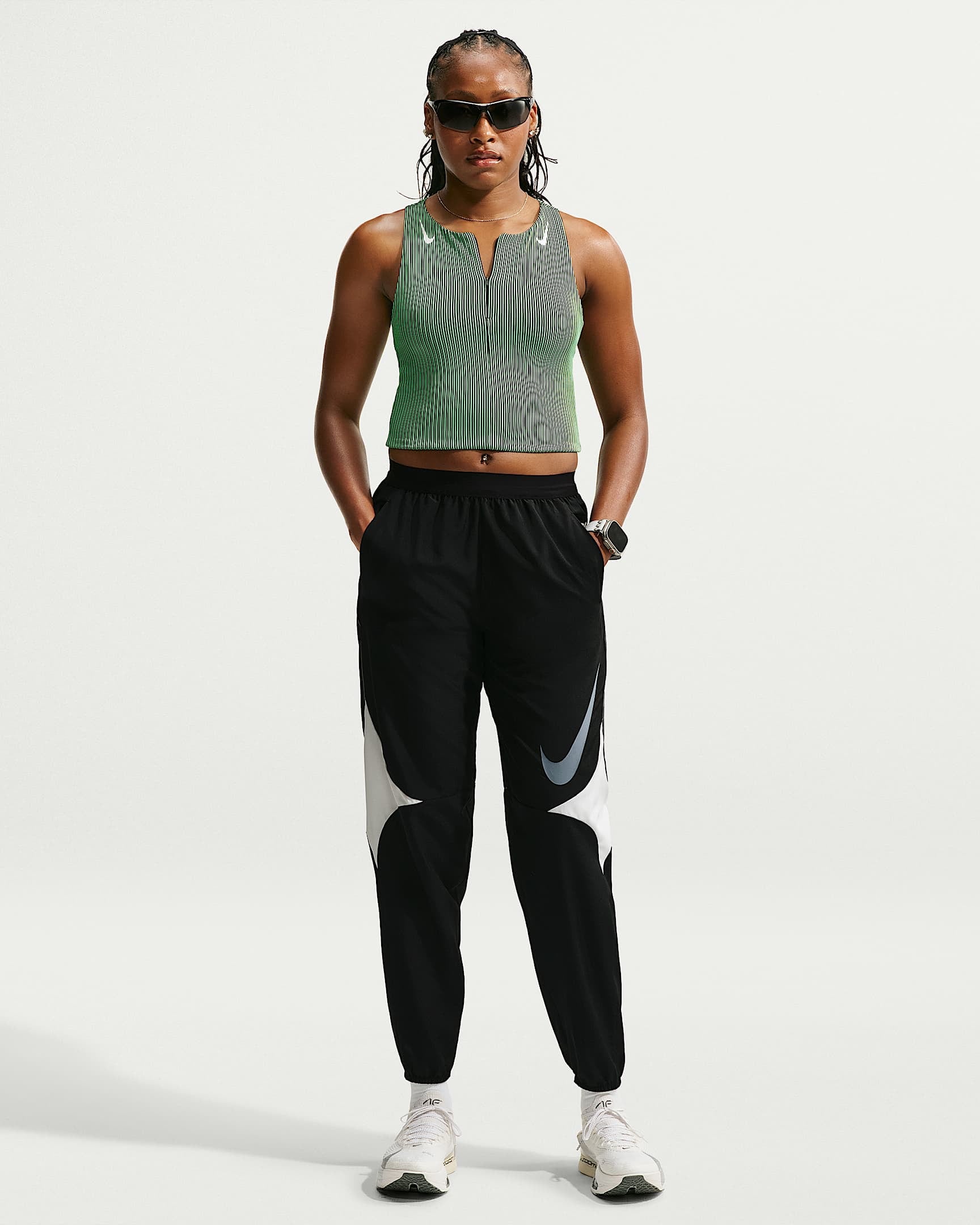 Nike Sporthose »W NK SWOOSH DF PANT«  für Laufen und Training, breite Größenauswahl von XS bis XXL