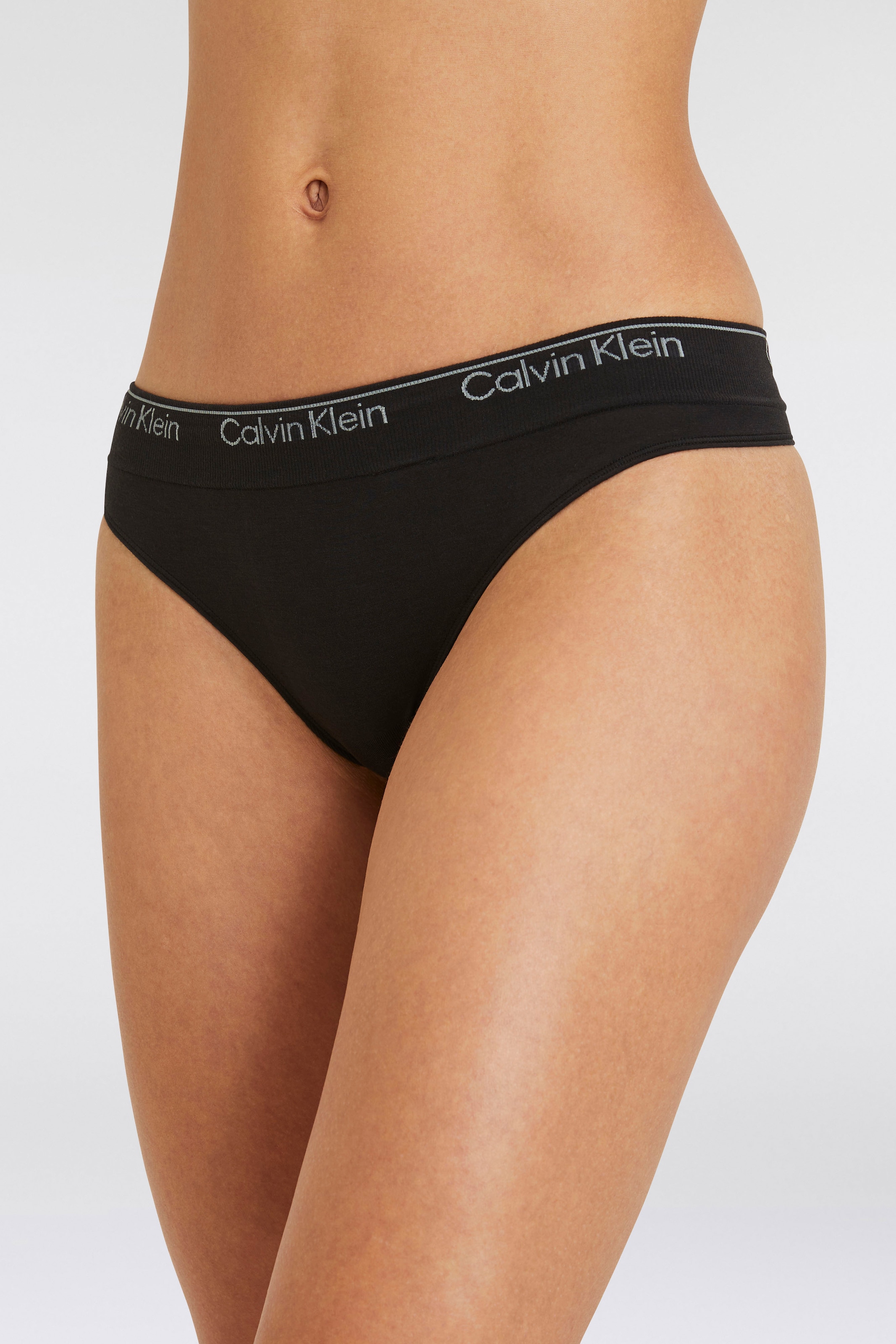 Calvin Klein Underwear T-String »THONG«, mit CK-Logo am Bund