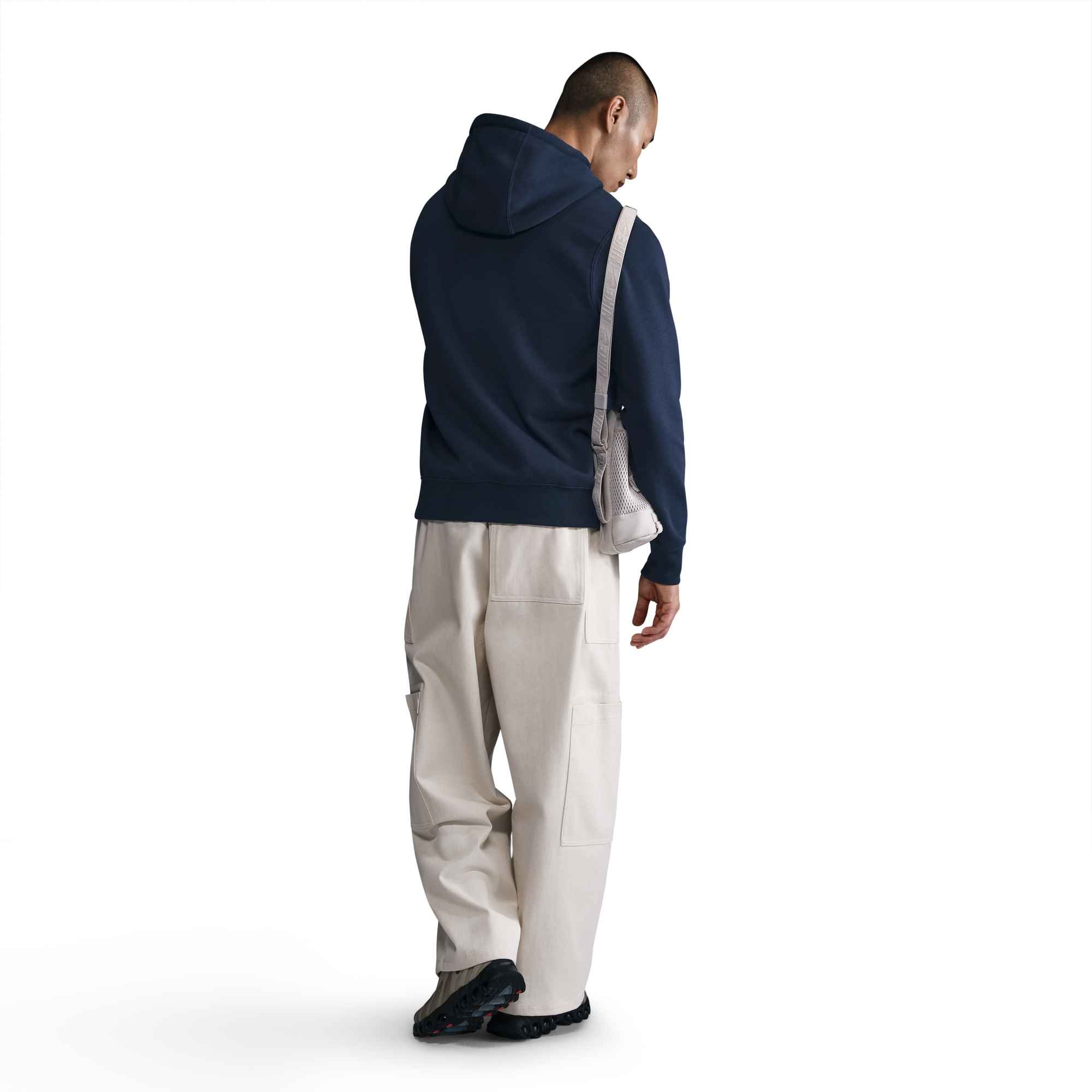 Nike Sportswear Kapuzensweatshirt »M NK CLUB BB PO HOODIE«, mit Kängurutasche, mit angesetztem Bündchen, ohne Verschluss
