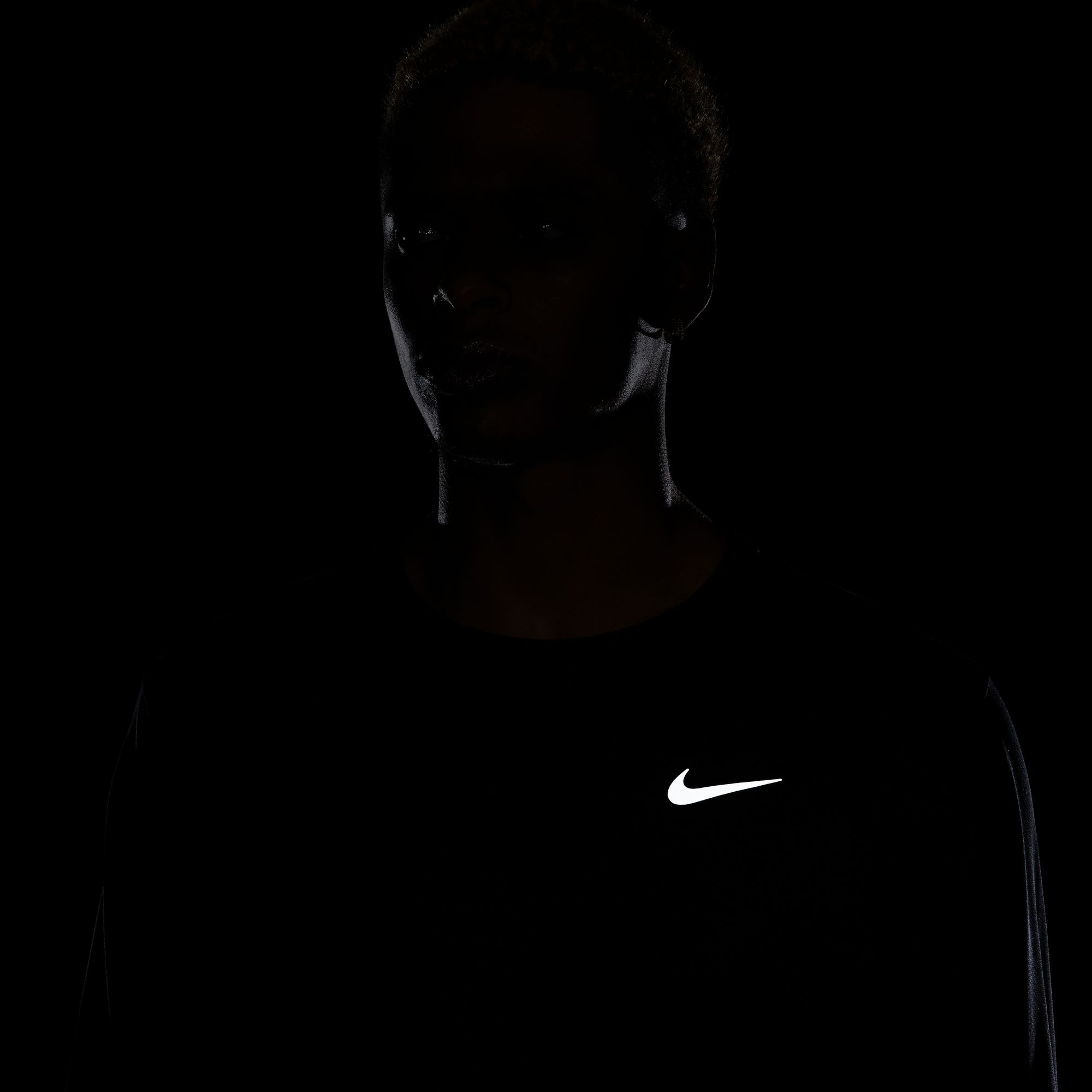 Nike Laufshirt »DRI-FIT UV MILER MEN'S LONG-SLEEVE RUNNING TOP«