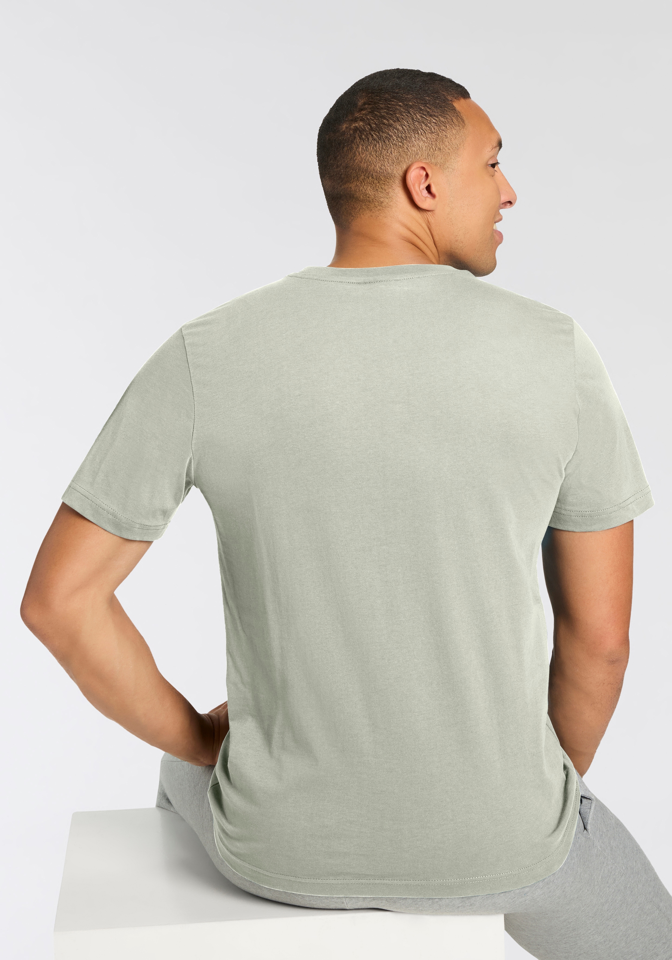 Converse T-Shirt »GO-TO MINI PATCH T-SHIRT« Unisex