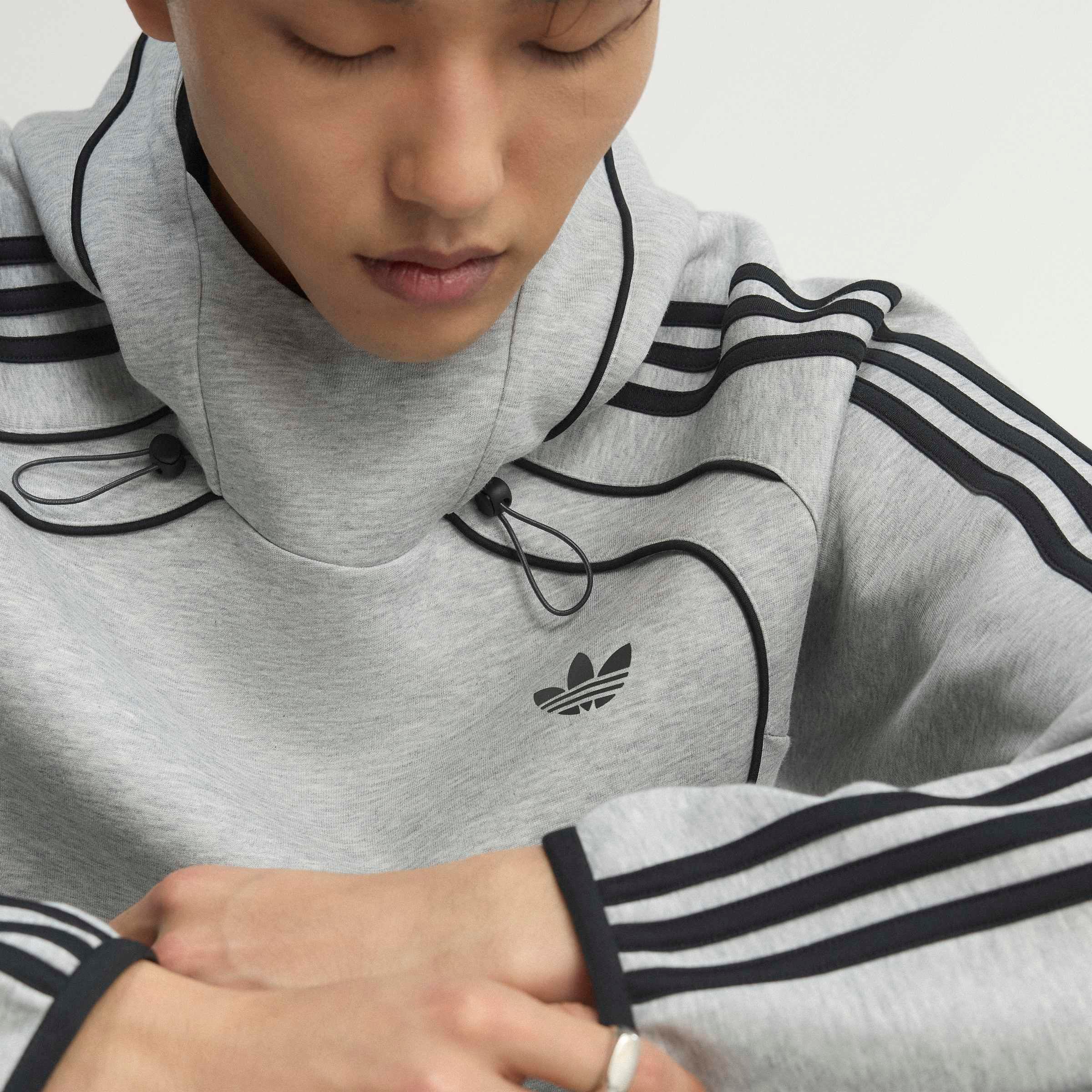 adidas Originals Kapuzensweatshirt »SPACER TEAMGEIST 26 CUTLINE HOODIE«
