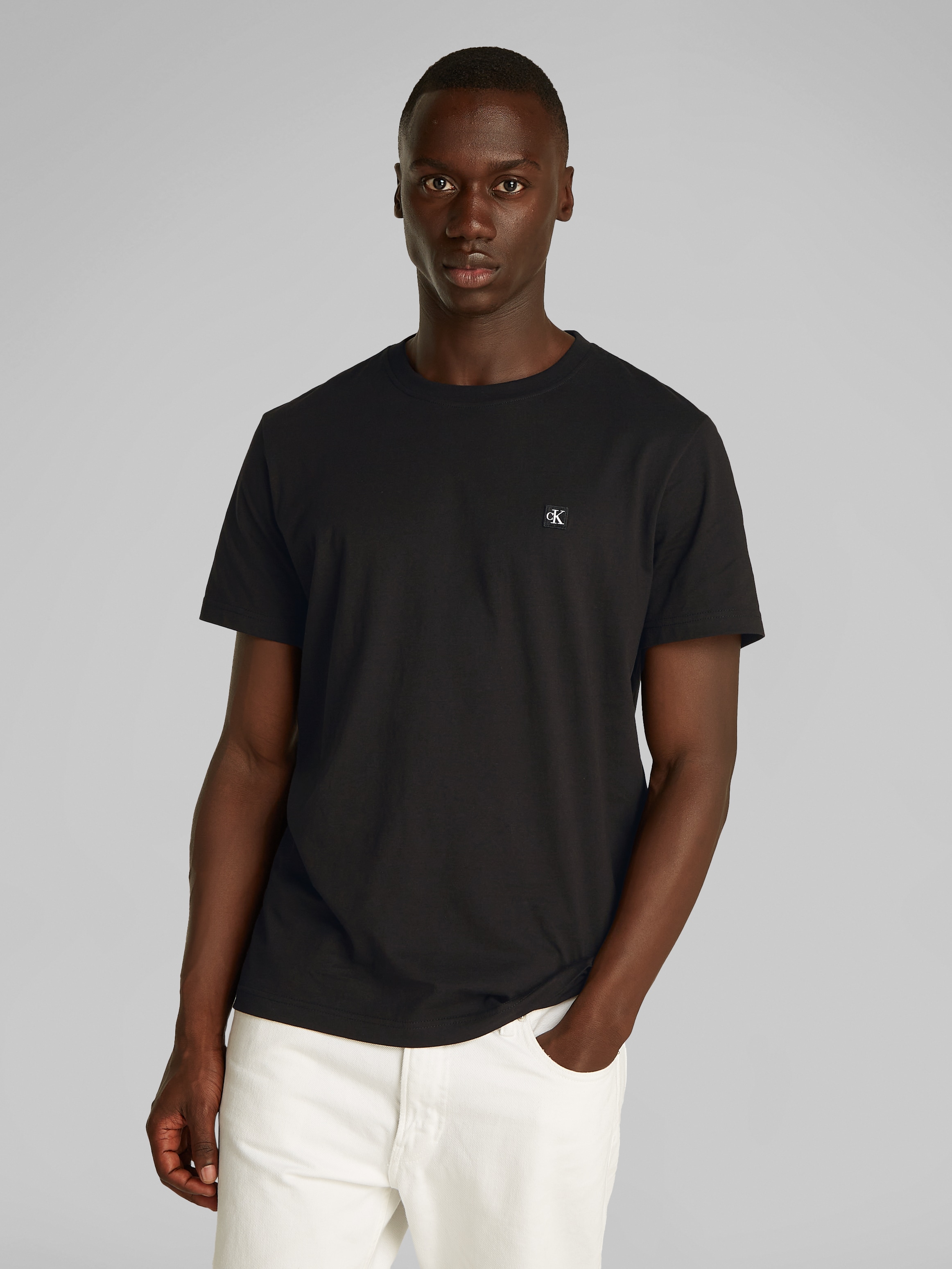 Calvin Klein Jeans T-Shirt »CK EMBRO BADGE TEE«, mit Logopatch
