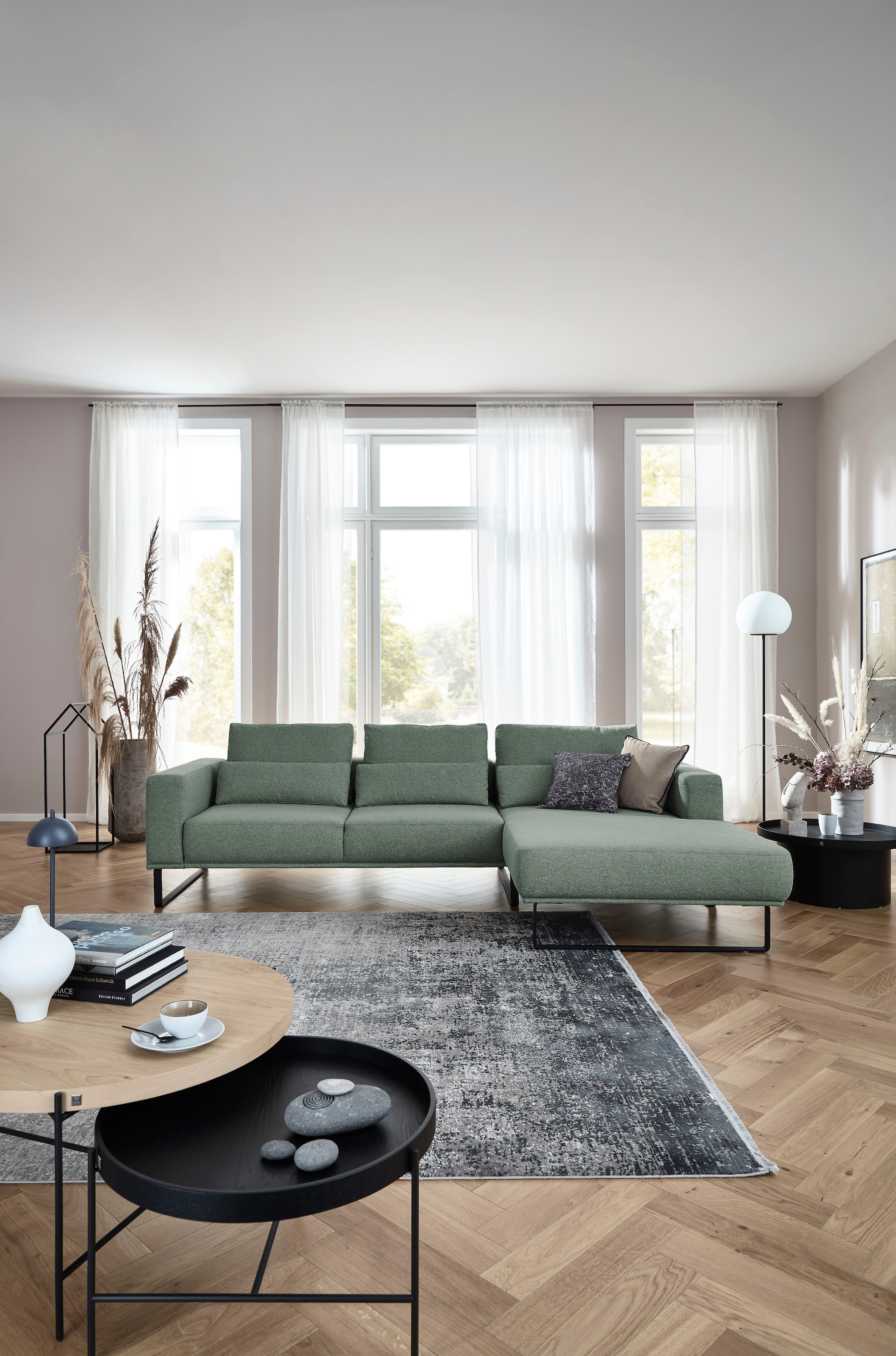 Musterring Ecksofa »JustB! PM100« Modernes Design mit schwarzen Metallkufen und 292 cm Breite - 6 Farben
