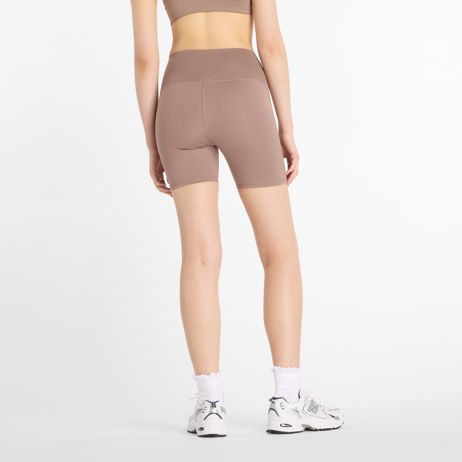 New Balance Laufshorts »Harmony High Rise Short 6"«
