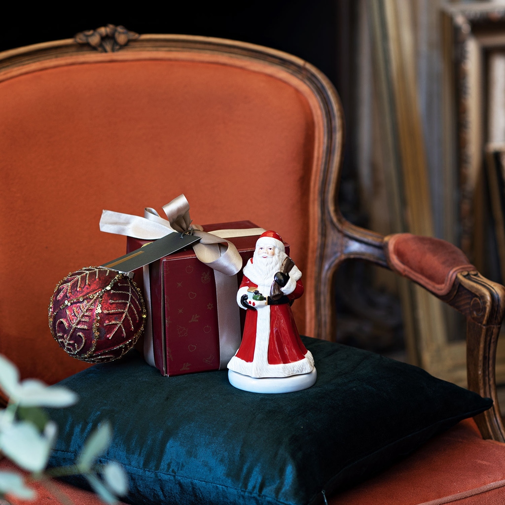Villeroy & Boch Weihnachtsfigur »Spieluhr Santa Nostalgic Melody 9 x 9 x 15 rot«