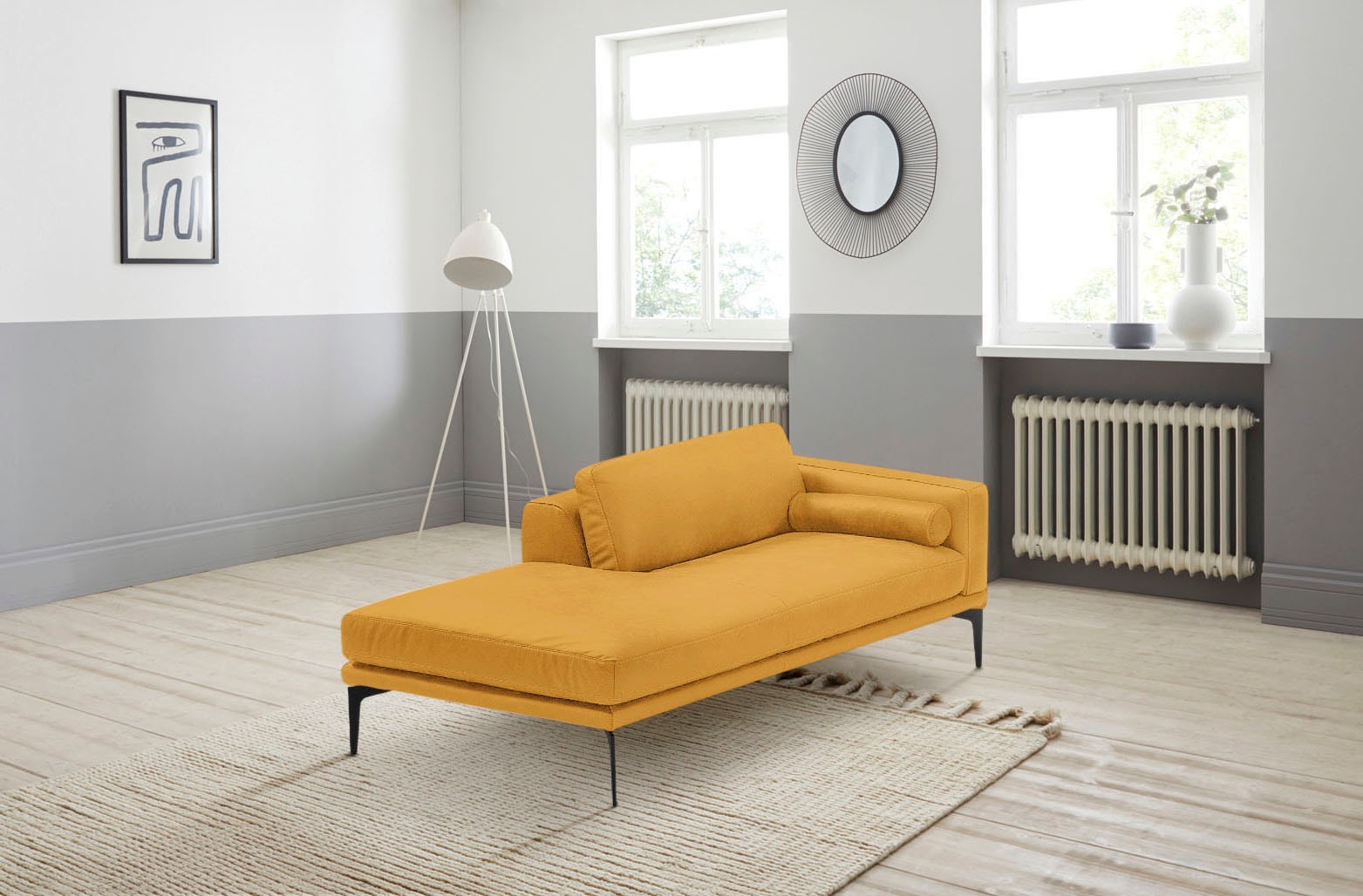 Egoitaliano Ottomane »Masu, Design trifft super Sitzkomfort, mit toller Detailverarbeitung«, Rückenkissen und Armteilrolle für mehr Komfort, mit Metallfüßen