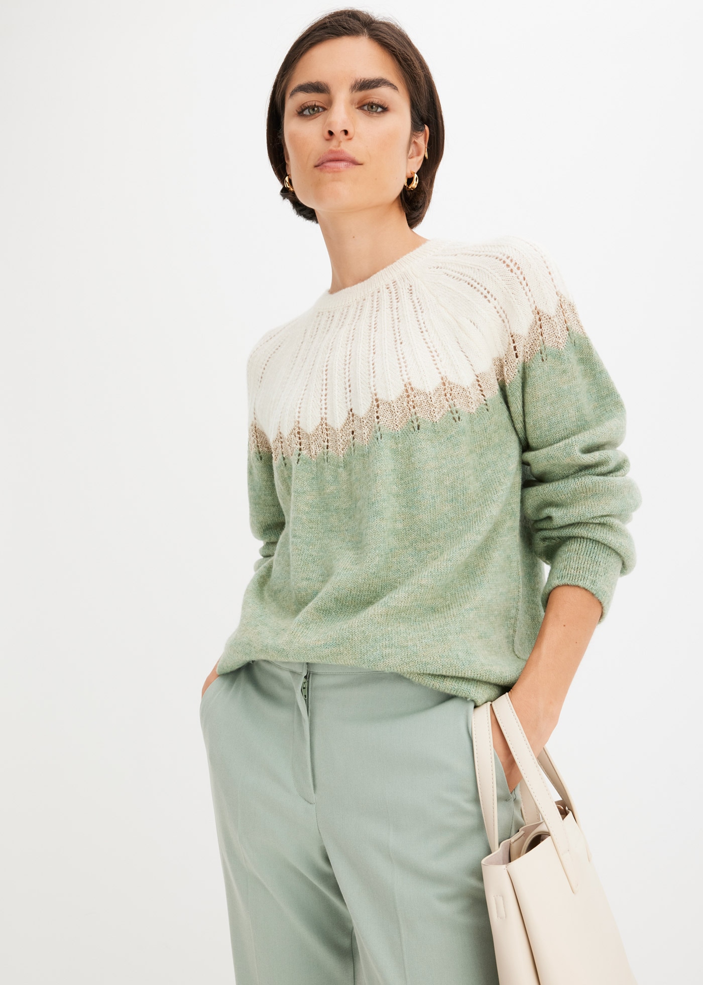 bonprix Ajourpullover aus Polyacryl, Polyester und metallisierten Fasern, mehrfarbige Optik