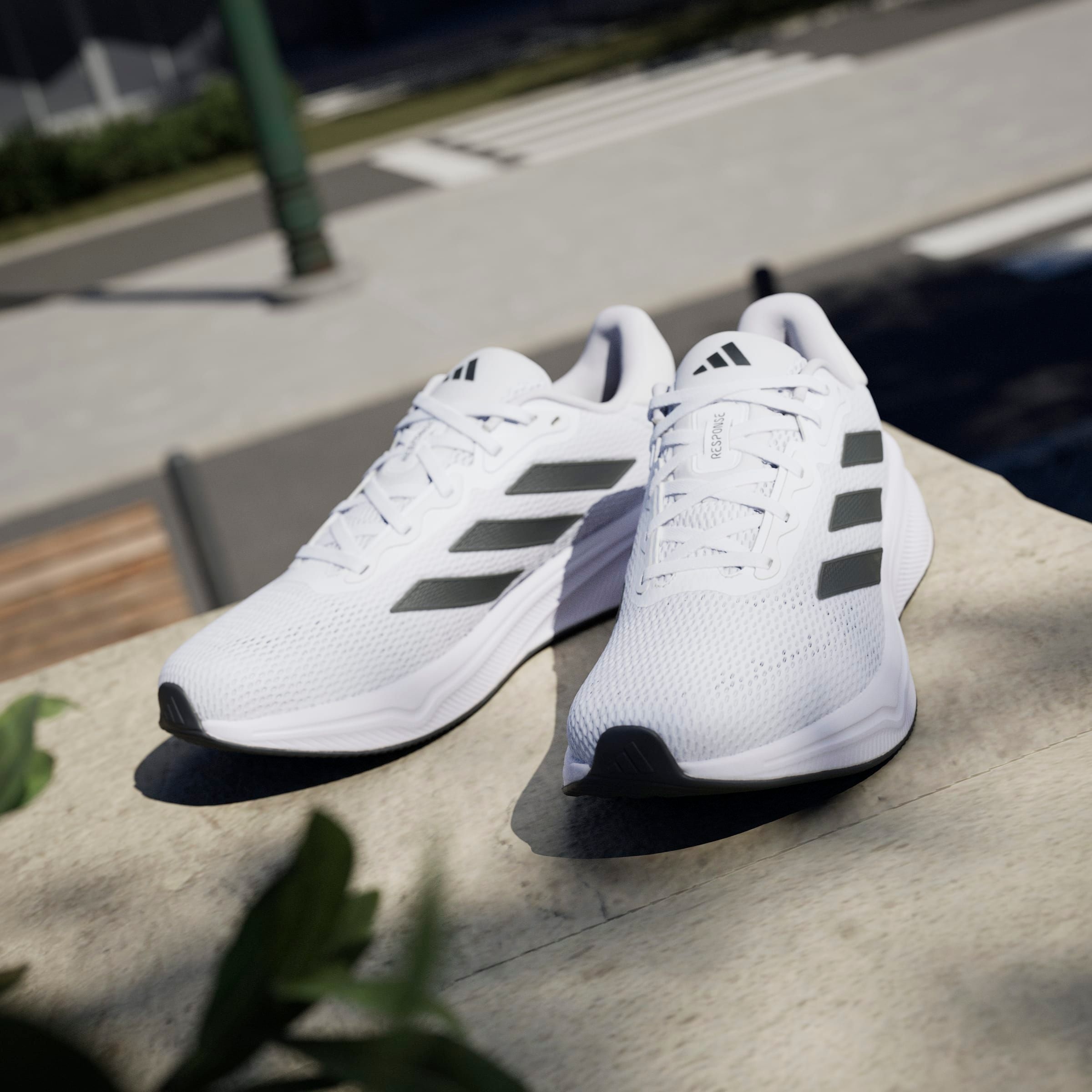 adidas Performance Laufschuh »RESPONSE«