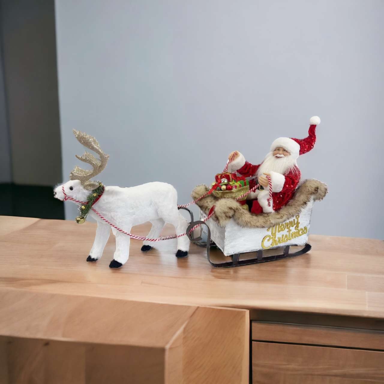 SHX Weihnachtsmann »Animierter Rentierschlitten mit Weihnachtsmann«, Bewegung, Soundeffekte