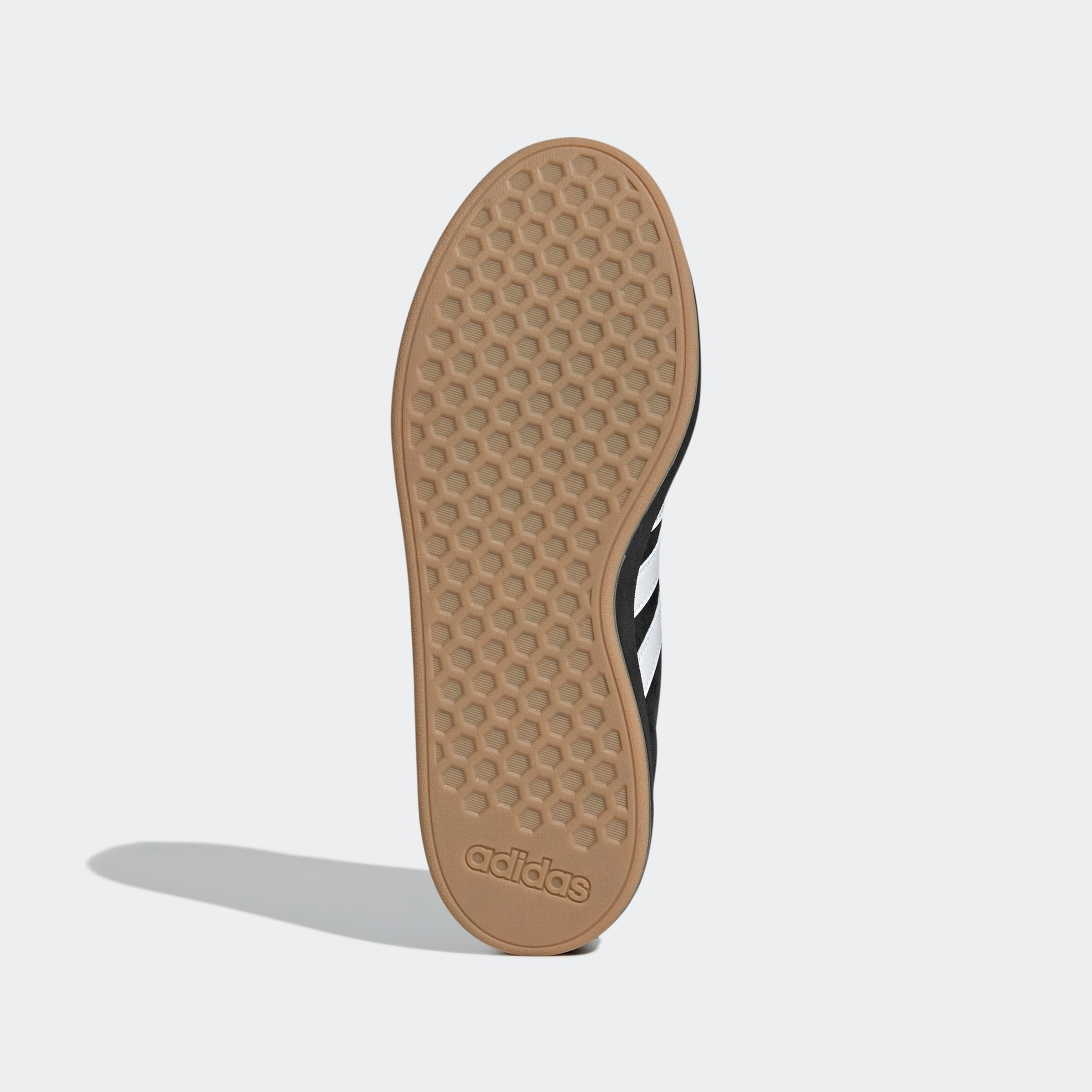 adidas Sportswear Sneaker »GRAND COURT BASE 00S«  Design auf den Spuren des adidas Campus 00