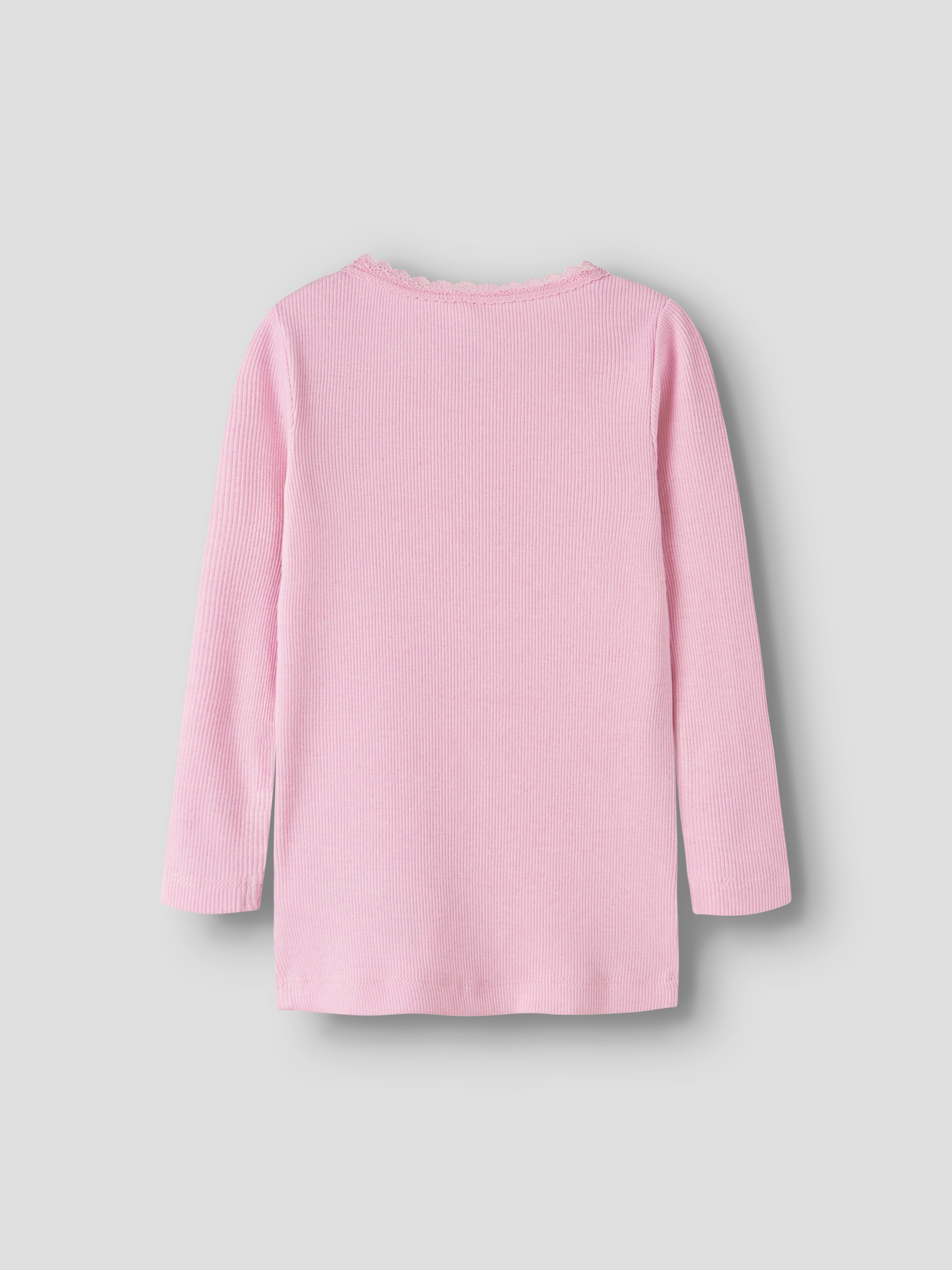 Name It Langarmshirt »NMFKAB LS TOP NOOS«, in Feinripp und mit süßer Spitzenkante am Ausschnitt