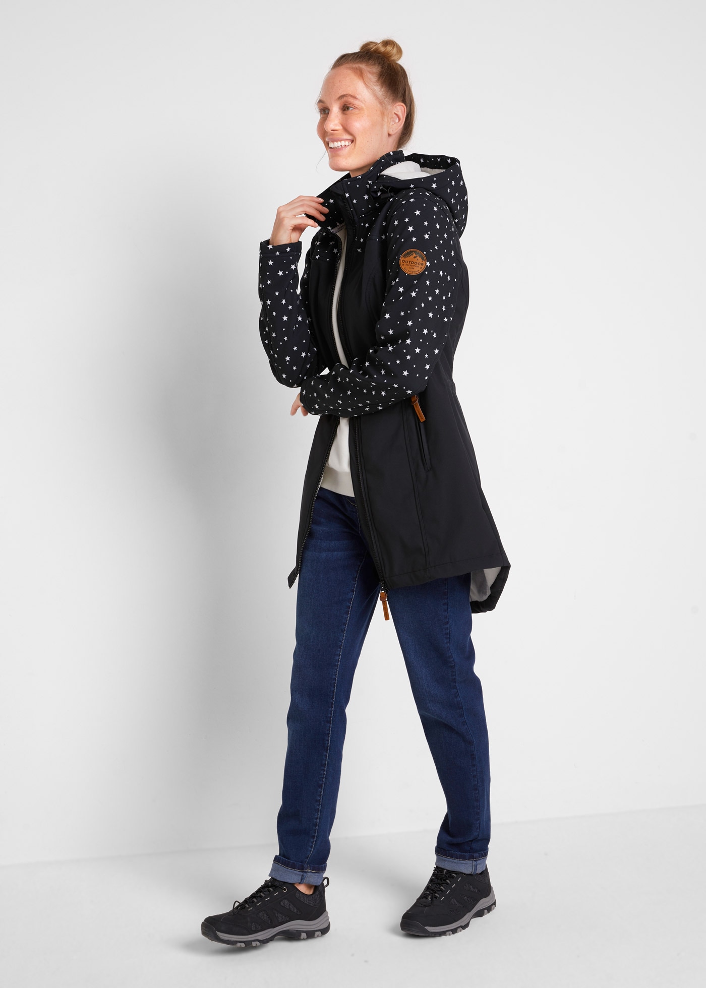bonprix Softshelljacke mit Kapuze Winterjacke mit Kapuze und Teddyfell