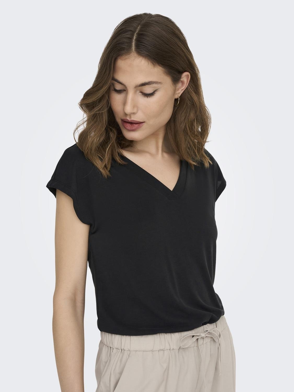 ONLY V-Shirt »ONLFREE S/S MODAL V-NEC TOP BOX JRS NOOS«
