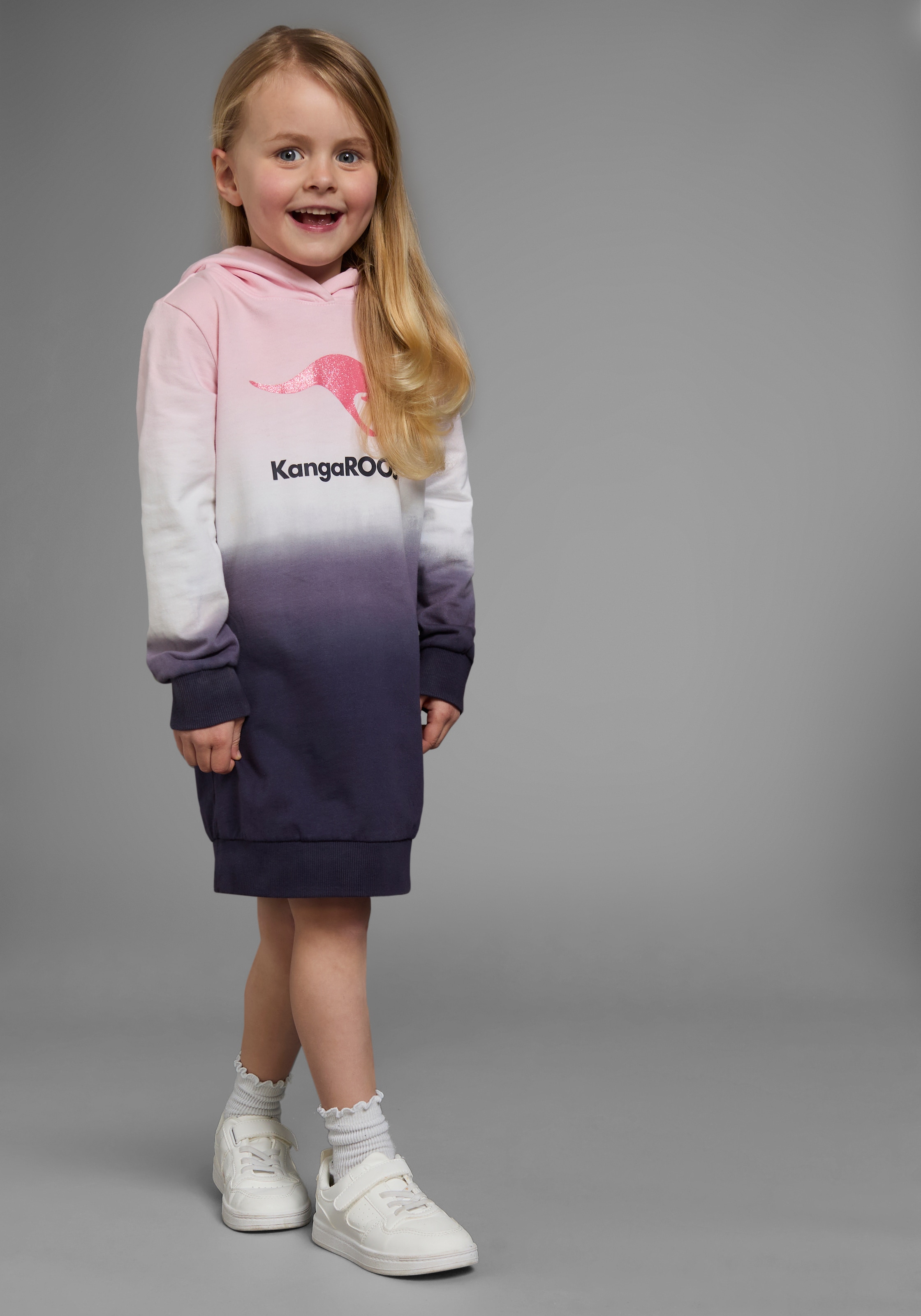 KangaROOS Sweatkleid »für kleine Mädchen«, bis Mitte des Oberschenkels, lässiger Look, aus Sweatstoff