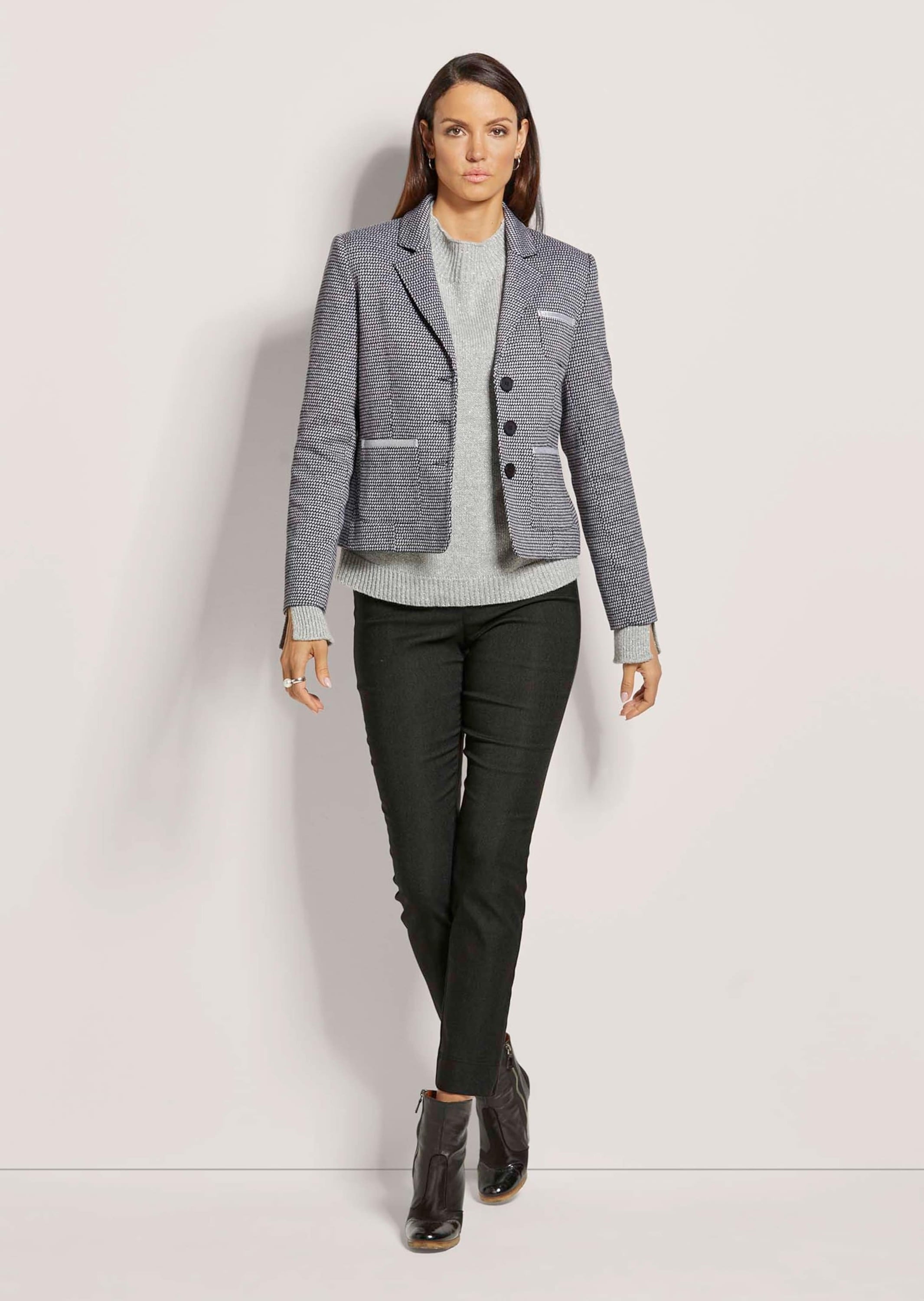 MADELEINE Jerseyblazer »Jerseyblazer Kurzblazer aus Struktur-Jersey«