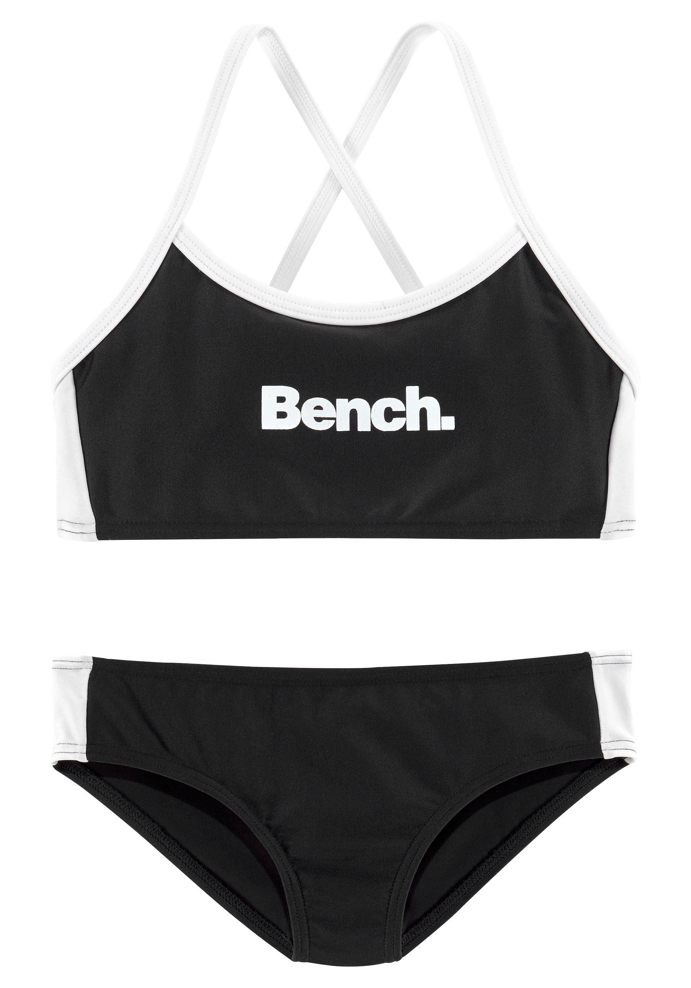 Bench. Bustier-Bikini, mit gekreuzten Trägern