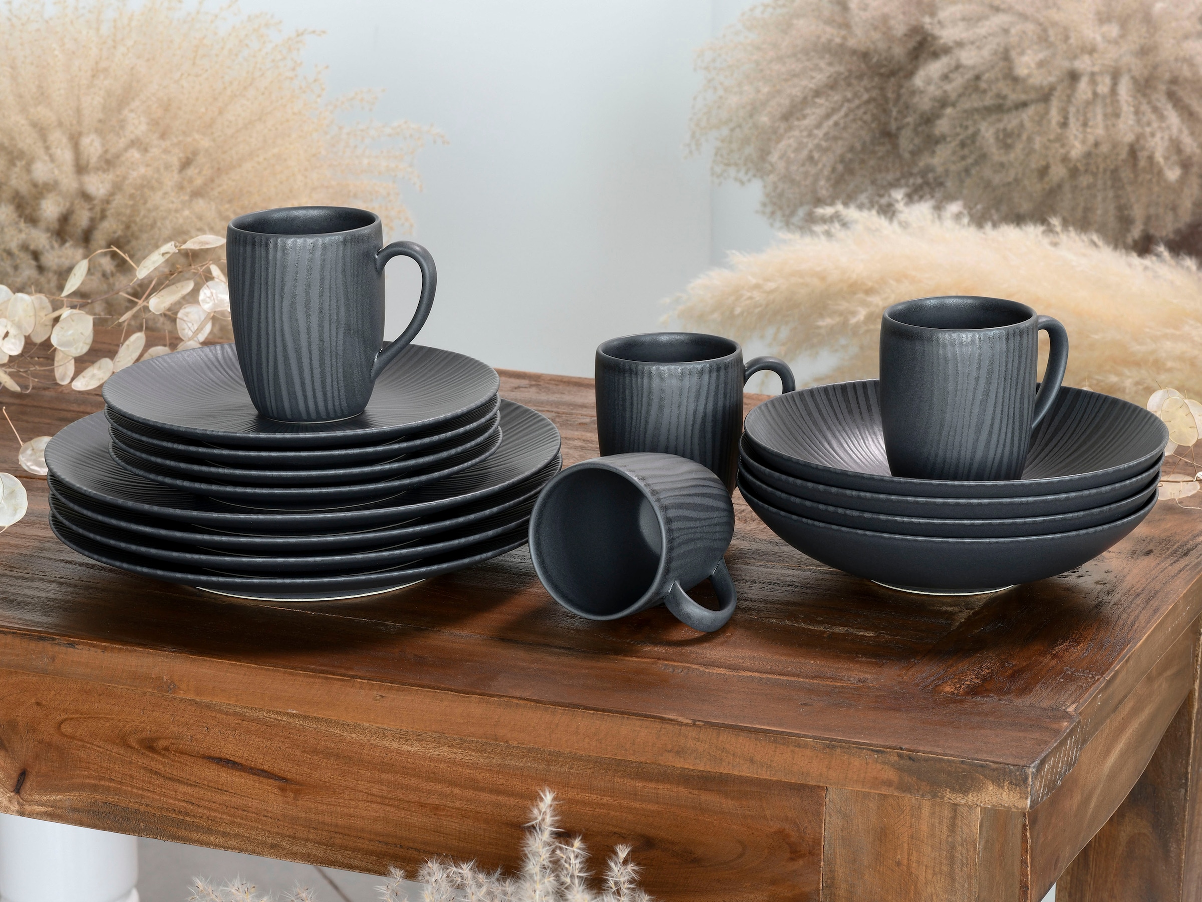 CreaTable Kombiservice »Geschirr-Set Vesuvio«, (Set, 16 tlg., Kaffeeservice und Tafelservice im Set, für 4 Personen), Service, schwarz, erhabenenes Relief, 16 Teile, für 4 Personen