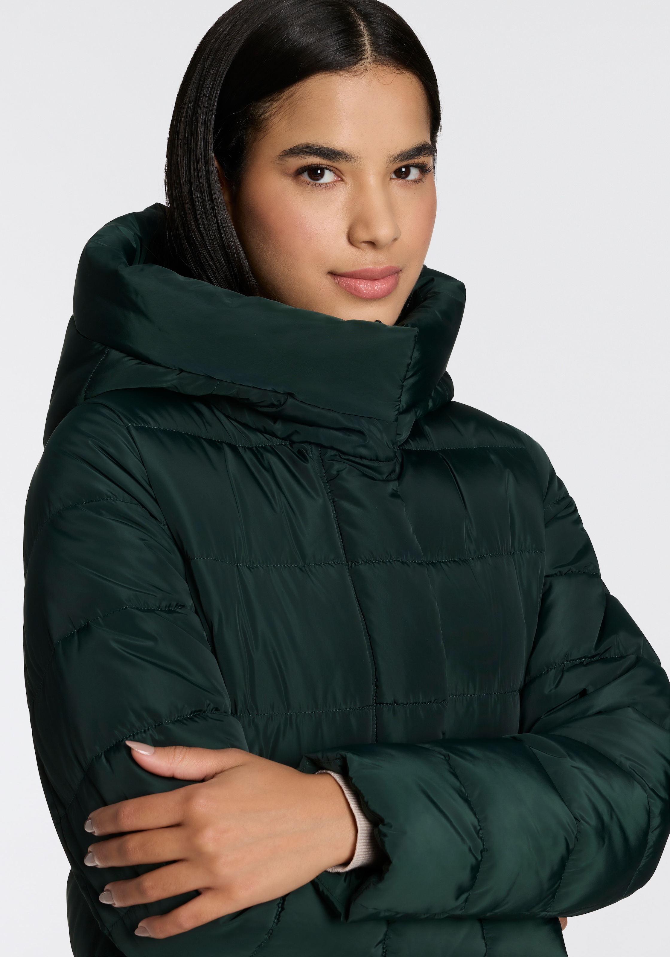 ONLY Steppmantel »ONLTINA – Puffermantel mit Premium-Füllung und verdecktem Zipper«, regular fit, casual, Steppware, Kunstfaser, hochschließend