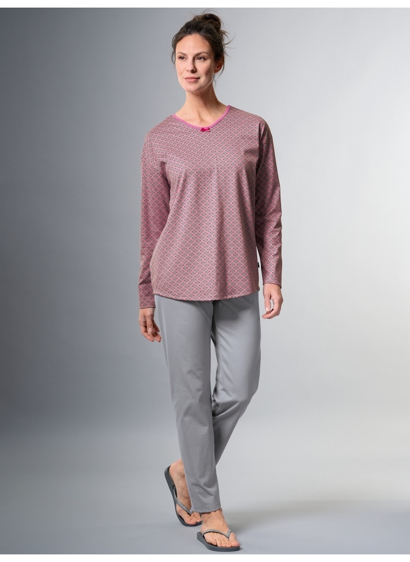 im »TRIGEMA Shop Schlafanzug Trigema Schleife« mit OTTO Schlafanzug Online süßer