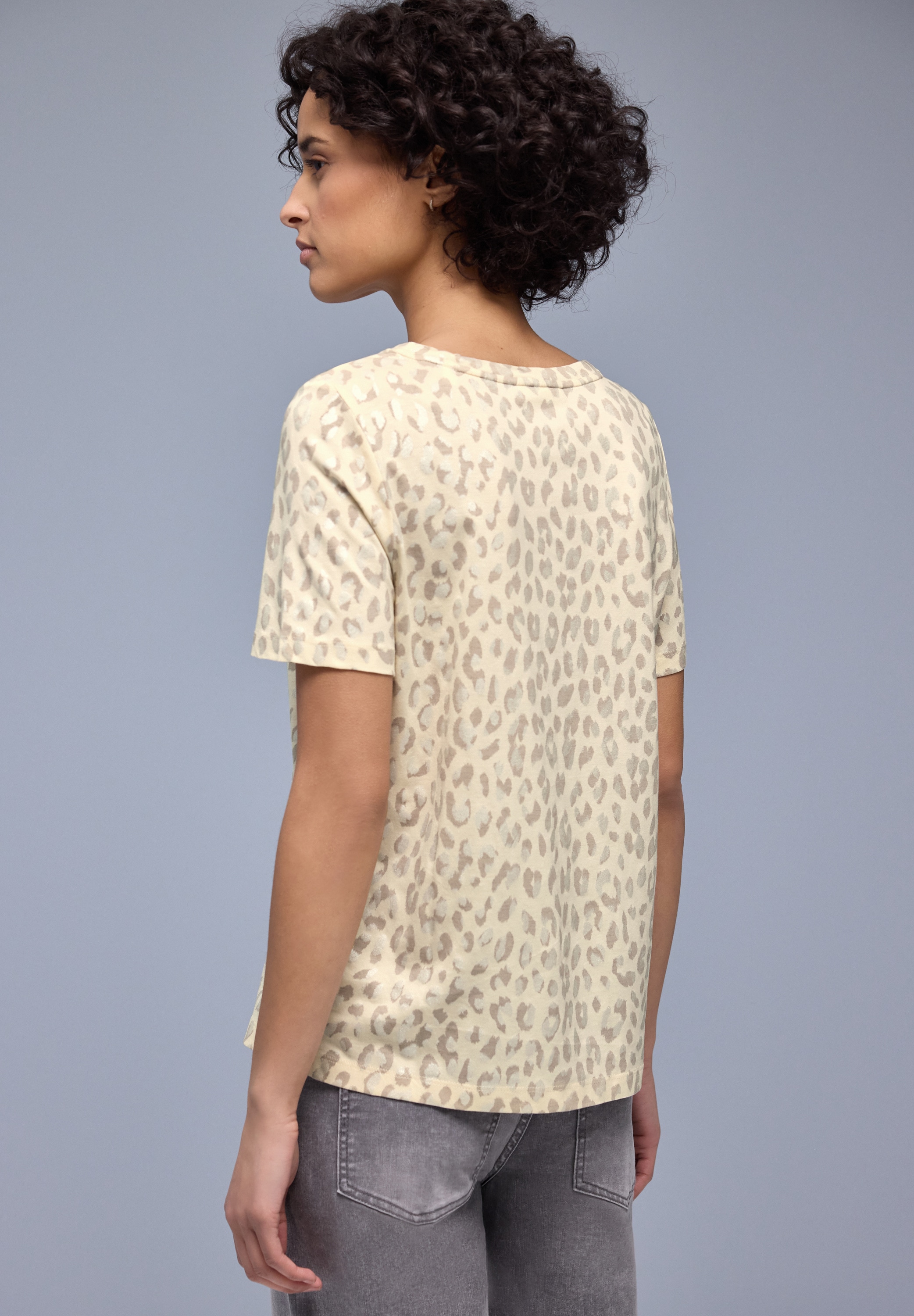 STREET ONE Kurzarmshirt Leo-Shirt mit Foliendetails