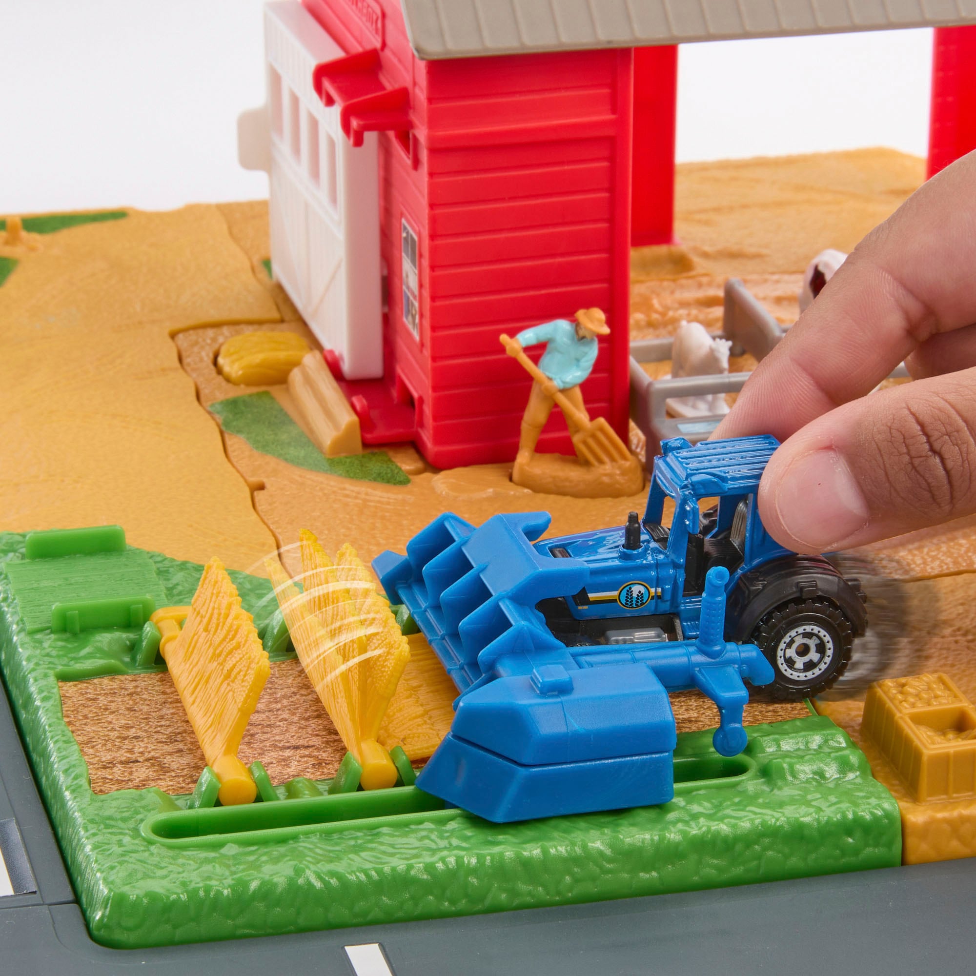 MATCHBOX Spielwelt »Farm Adventure«, inklusive 1 Fahrzeug; mit Sound