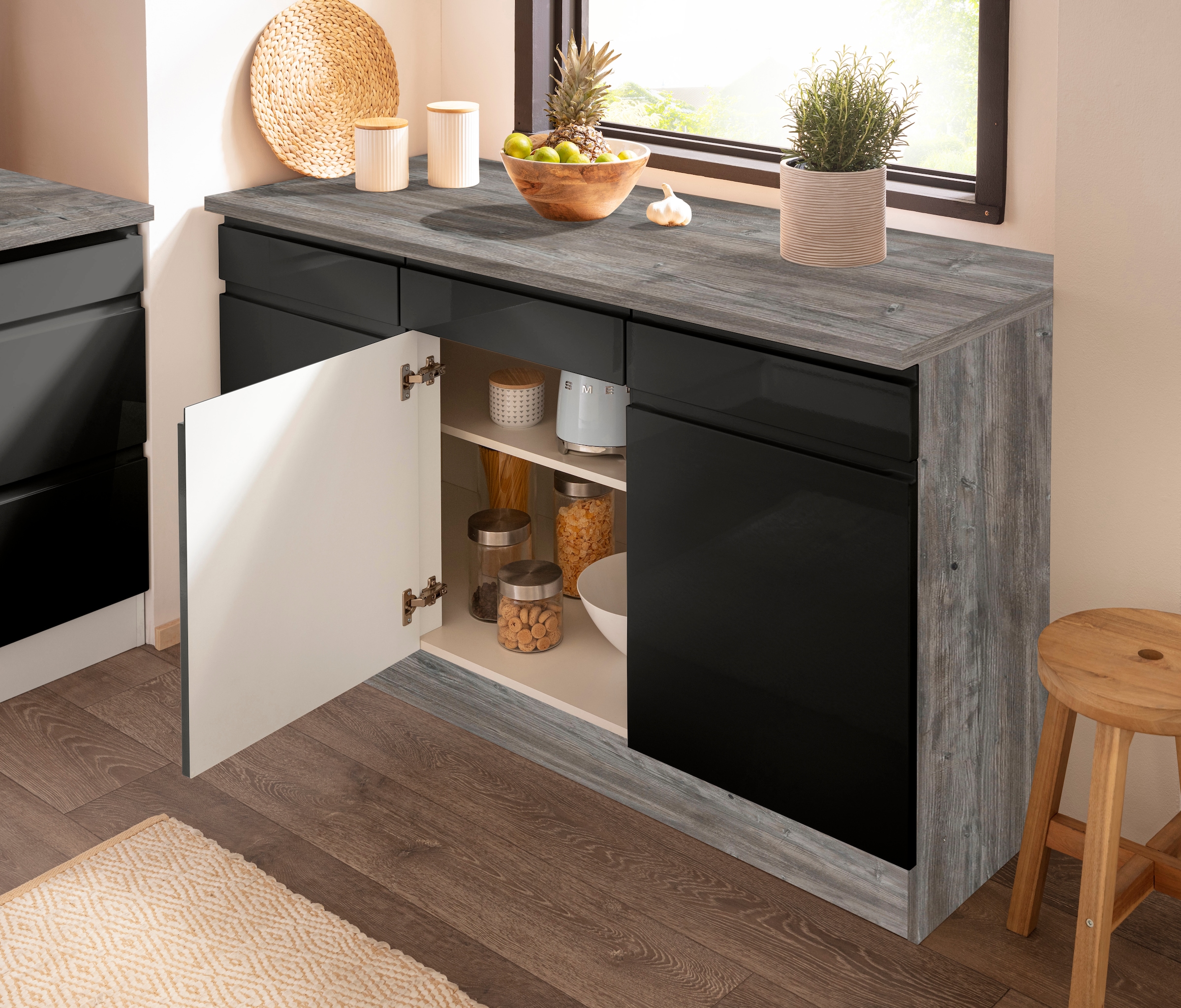 HELD MÖBEL Unterschrank »Virginia«, 85 cm hoch, 150 cm breit, 3 Schubladen, 3 Türen, griffloses Design