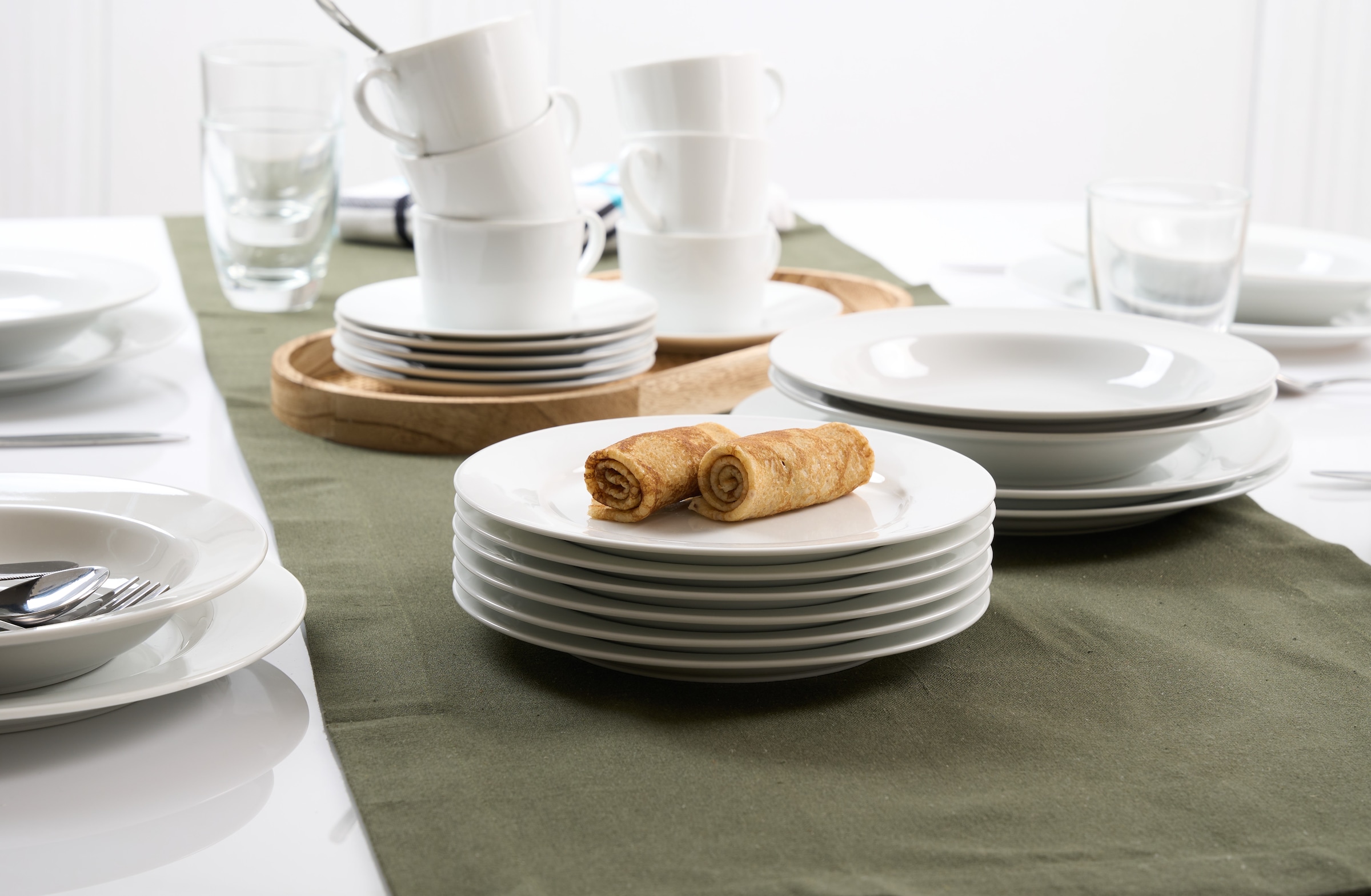 Retsch Arzberg Kombiservice »HEIKE WEISS, Geschirr-Set 30-teilig für 6 Personen, Porzellan, rund« Geschirrklassiker in der traditionellen runden Form, zeitlos und chic