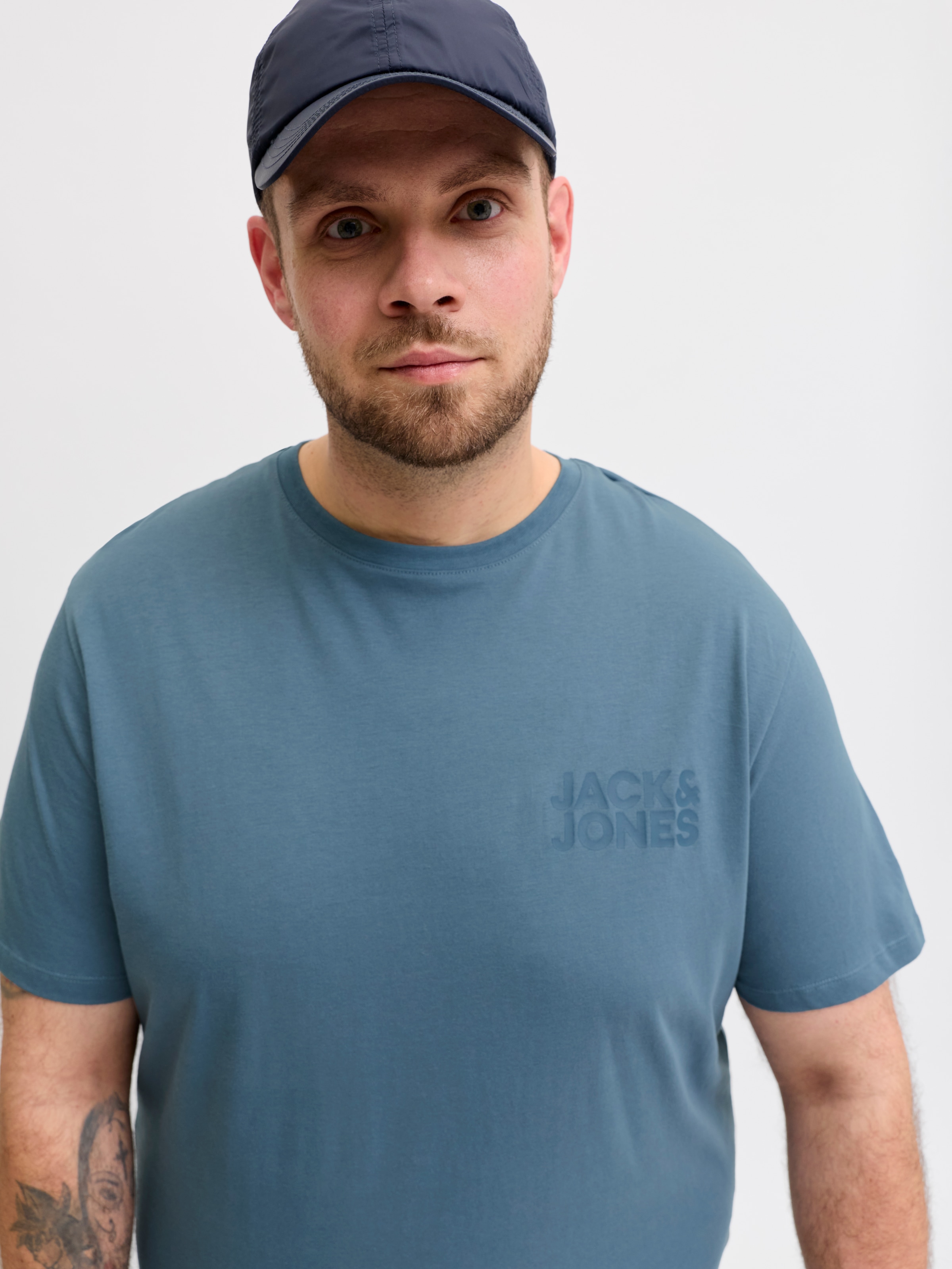 Jack & Jones PlusSize Rundhalsshirt »JJECORP LOGO TEE SS O-NECK NOOS PLS« Baumwolle, regular fit